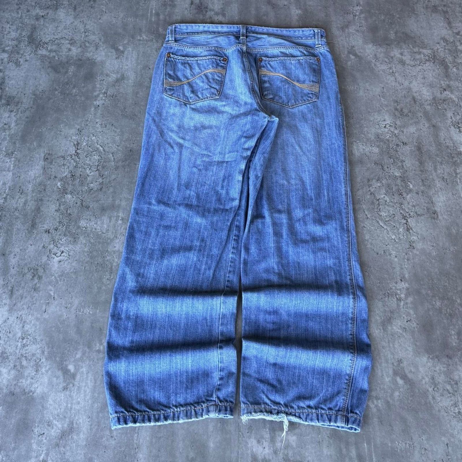 DKNY × Japanese Brand × Vintage Vintage Y2K DKNY Baggy Embroidered Grunge Opium Denim Jeans Size US 35 - 1 Thumbnail