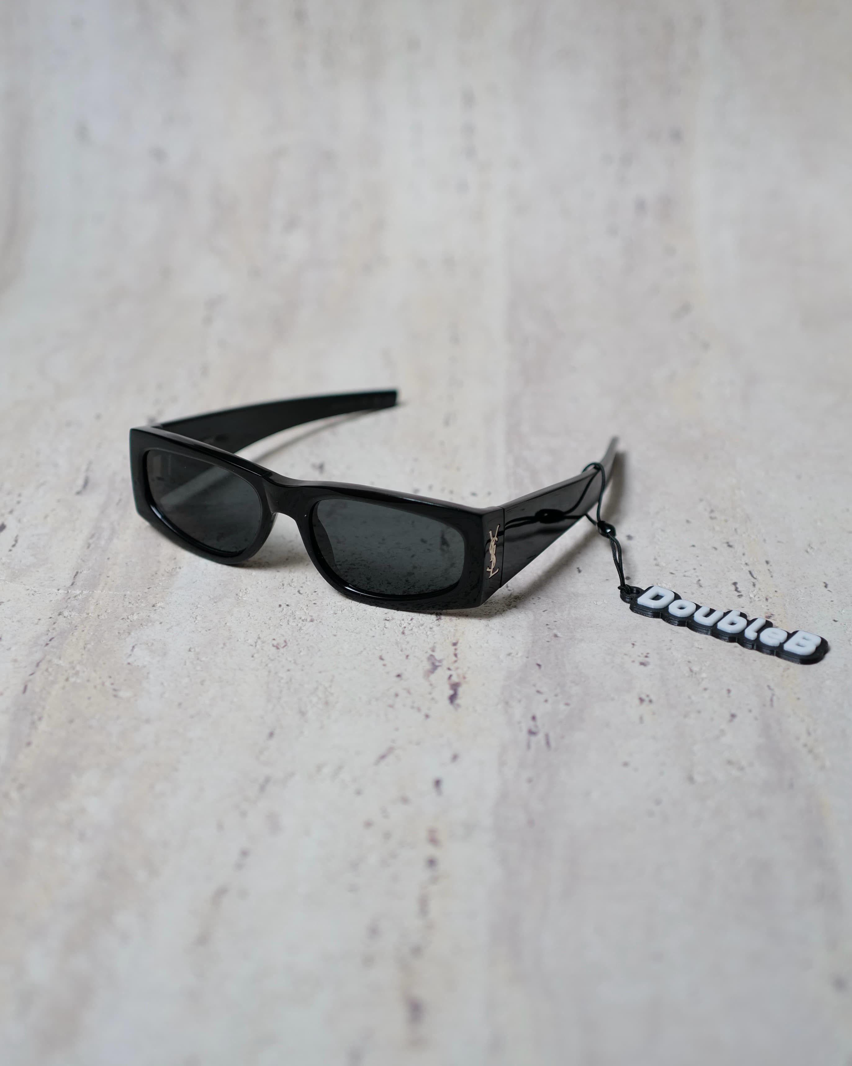 Yves Saint Laurent SAINT LAURENT SL M140 SUNGLASSES Size ONE SIZE - 1 Thumbnail