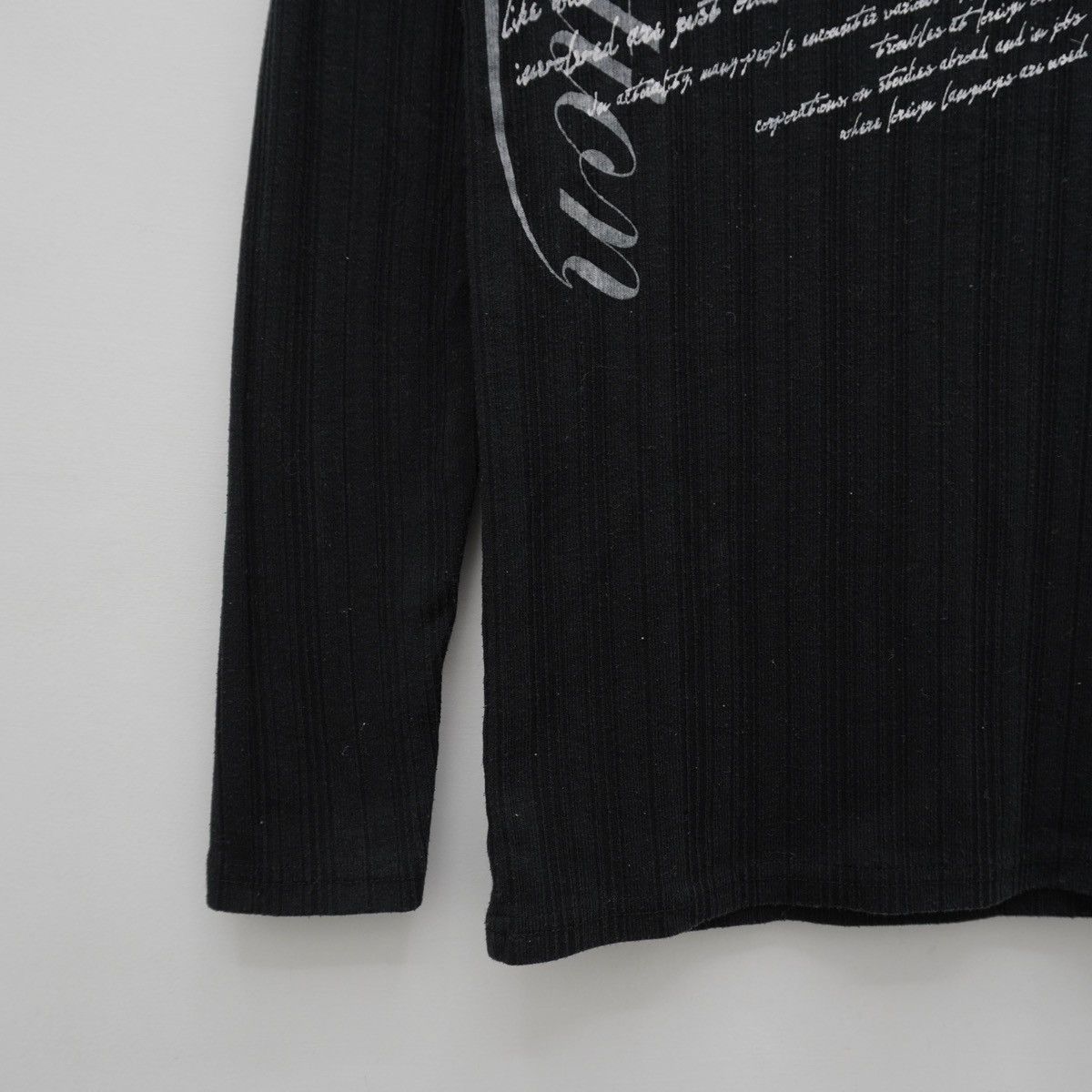 20471120 90s Sick Punk Gothic Double Layer Textured Longsleeve Size US L / EU 52-54 / 3 - 8 Thumbnail