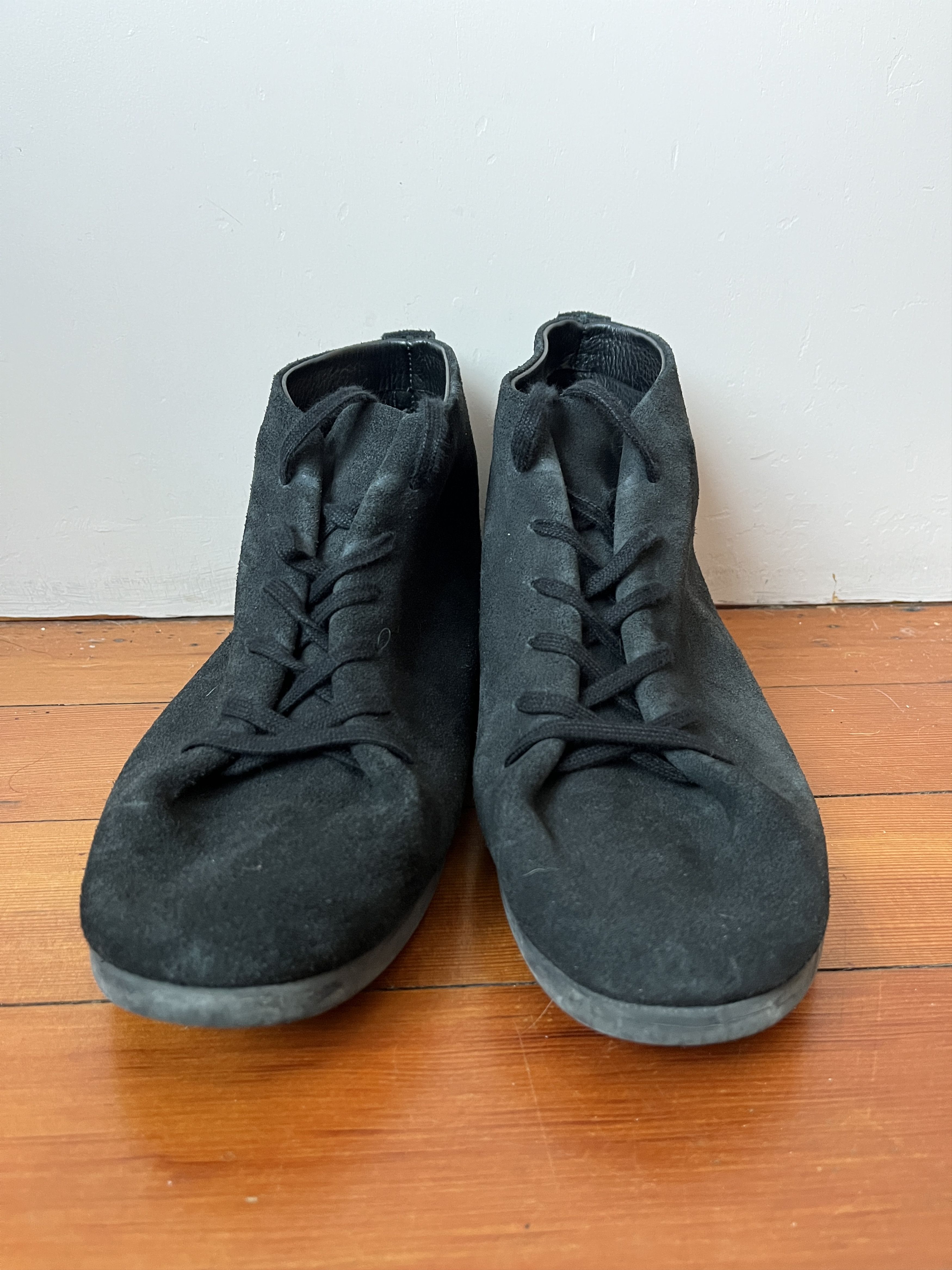 Stoffa Black suede pleated boot Size US 9 / EU 42 - 1 Thumbnail