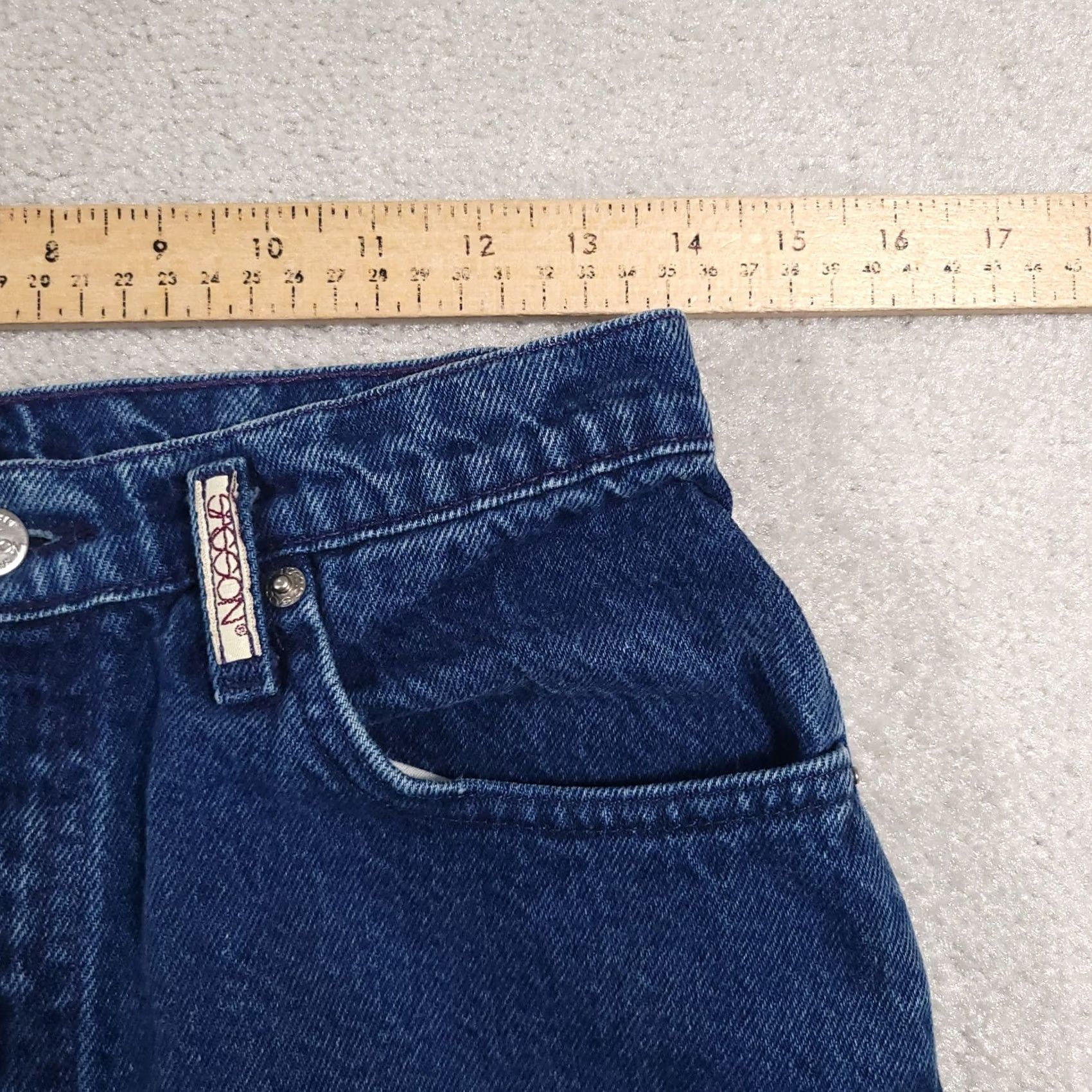 Vintage VINTAGE Sasson Jeans Blue High Waist Tapered Leg 11/12 28X29 USA Made Womens Men’s? Size 32" / US 10 / IT 46 - 6 Thumbnail
