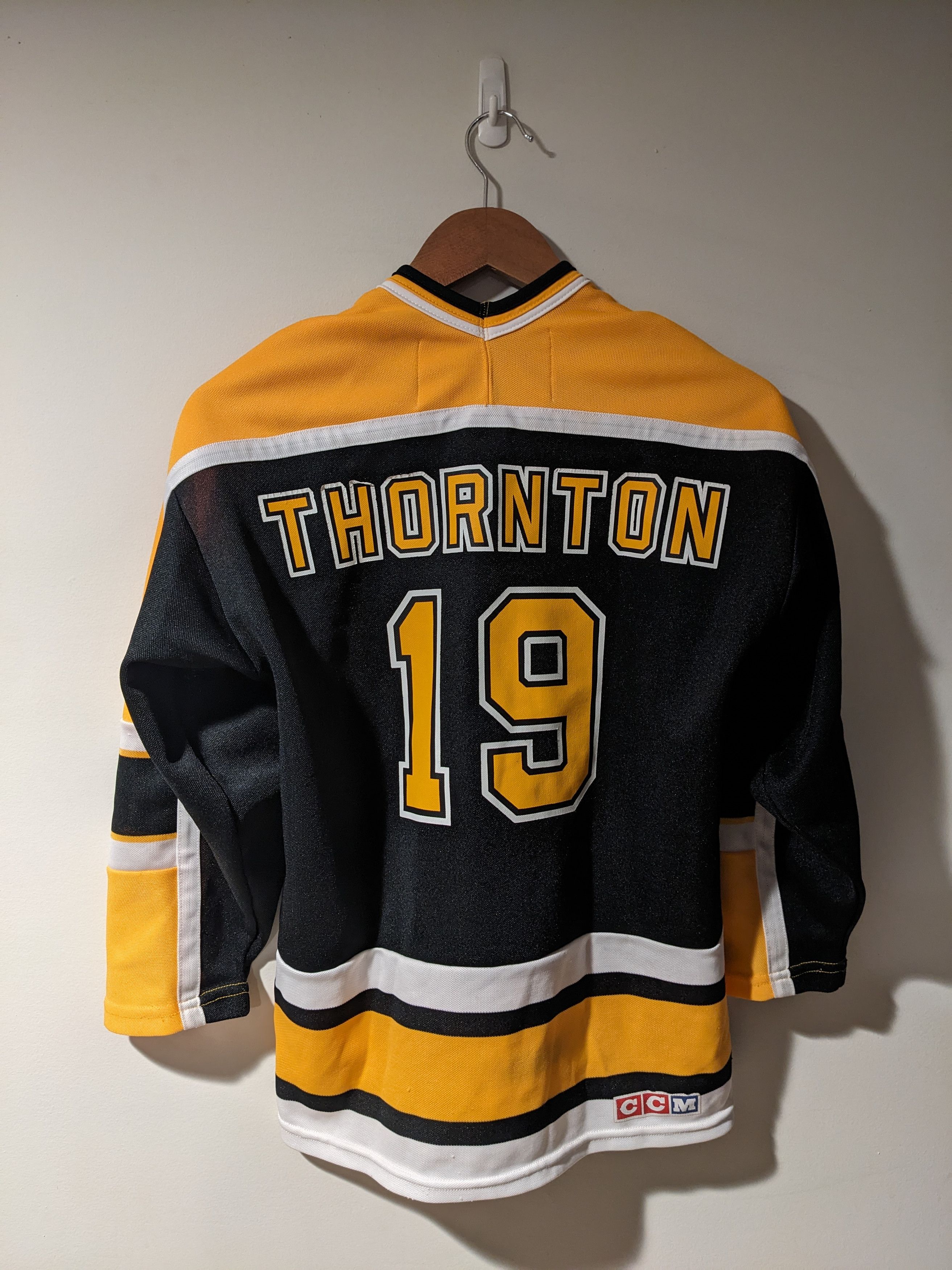 NHL Joe Thornton Boston Bruins CCM Hockey NHL YOUTH Jersey Size US XL / EU 56 / 4 - 1 Thumbnail