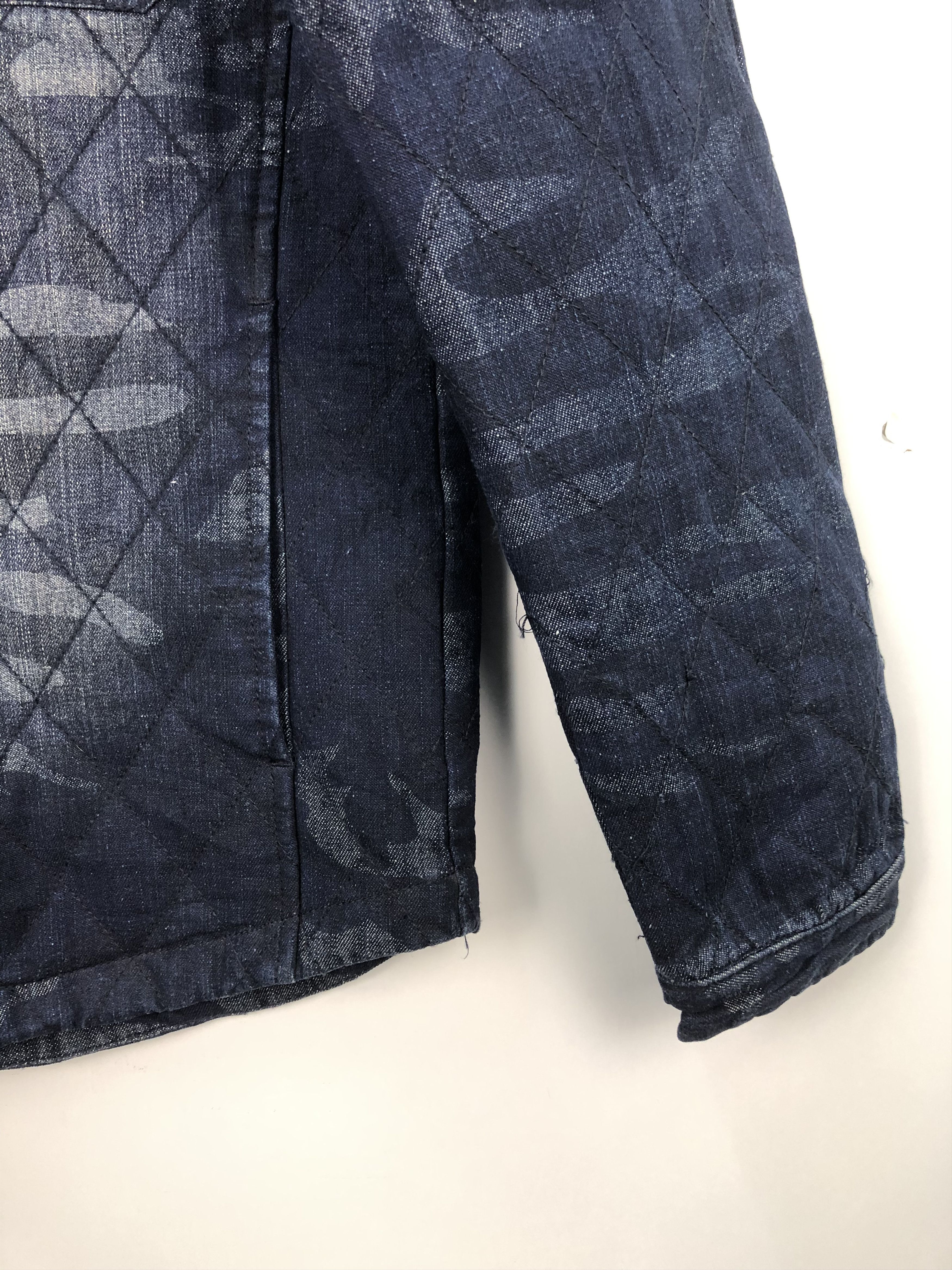 Vintage Vintage Jungle Storm Denim Jacket Designer J0106 Size US M / EU 48-50 / 2 - 3 Thumbnail