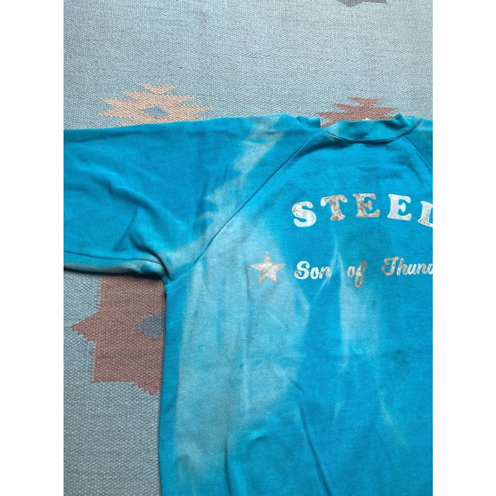 Doublet VINTAGE 80s crewneck sweatshirt Cadillac teal blue faded car double sided large Sweatshirt Men L Blue 80s Cadillac Vintage Crewneck pullover Size US L / EU 52-54 / 3 - 8 Thumbnail
