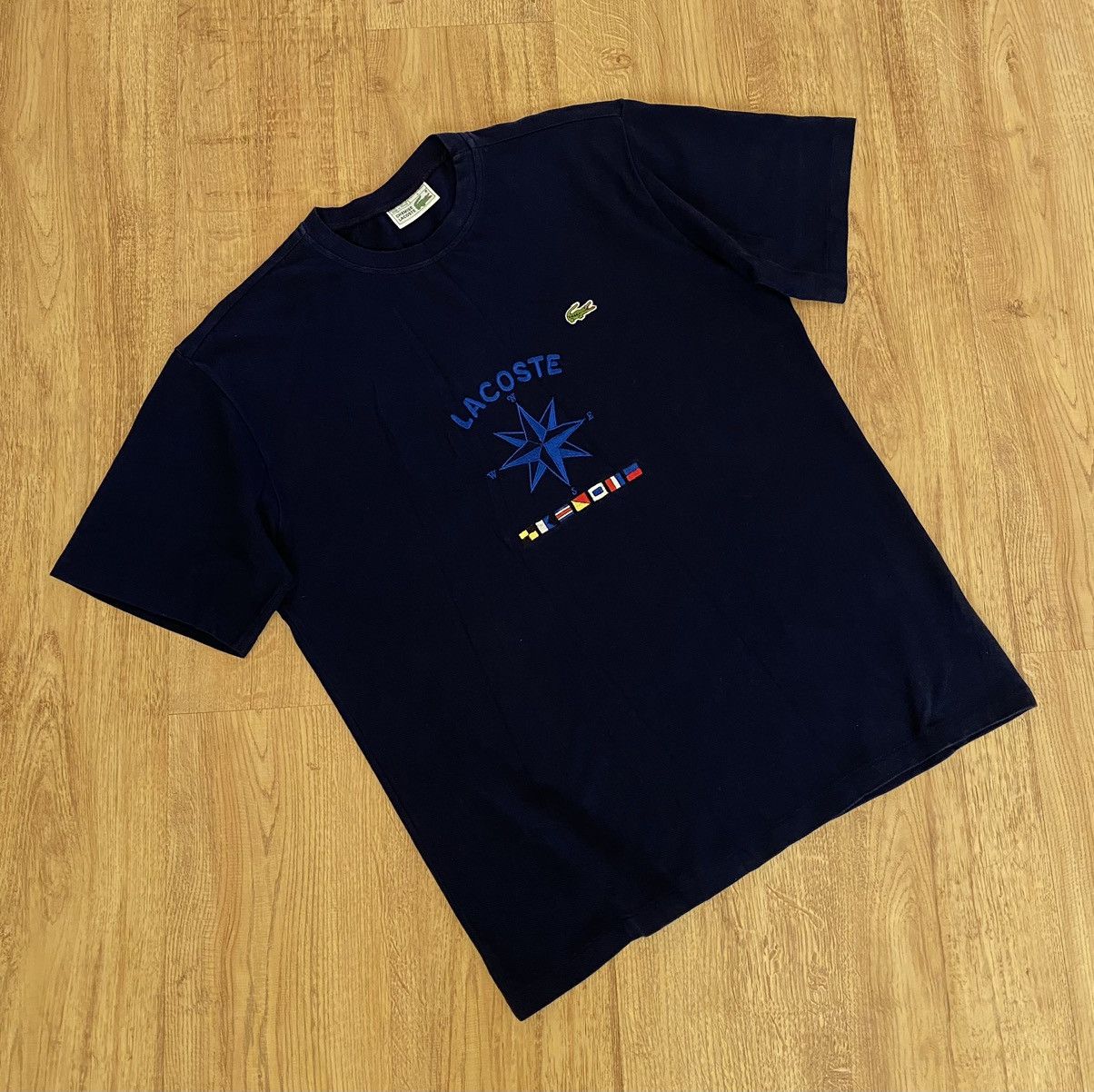 Lacoste Lacoste Big Logo Tee x Vintage Size US L / EU 52-54 / 3 - 1 Thumbnail