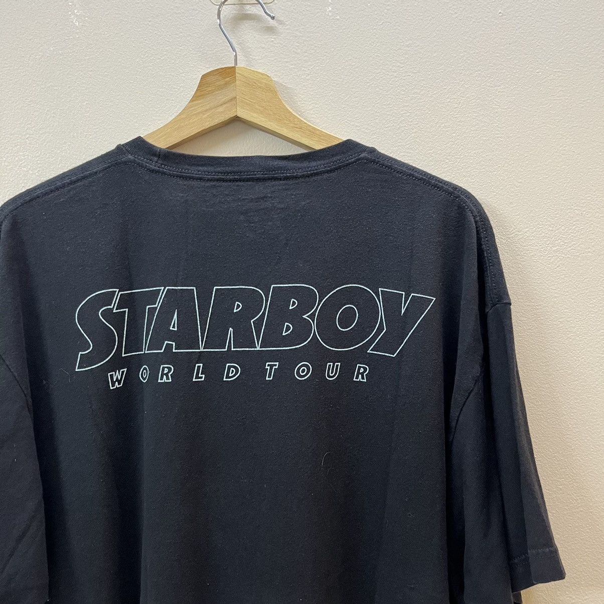 The Weeknd The Weeknd Starboy World Tour Tshirt Size US XL / EU 56 / 4 - 5 Thumbnail