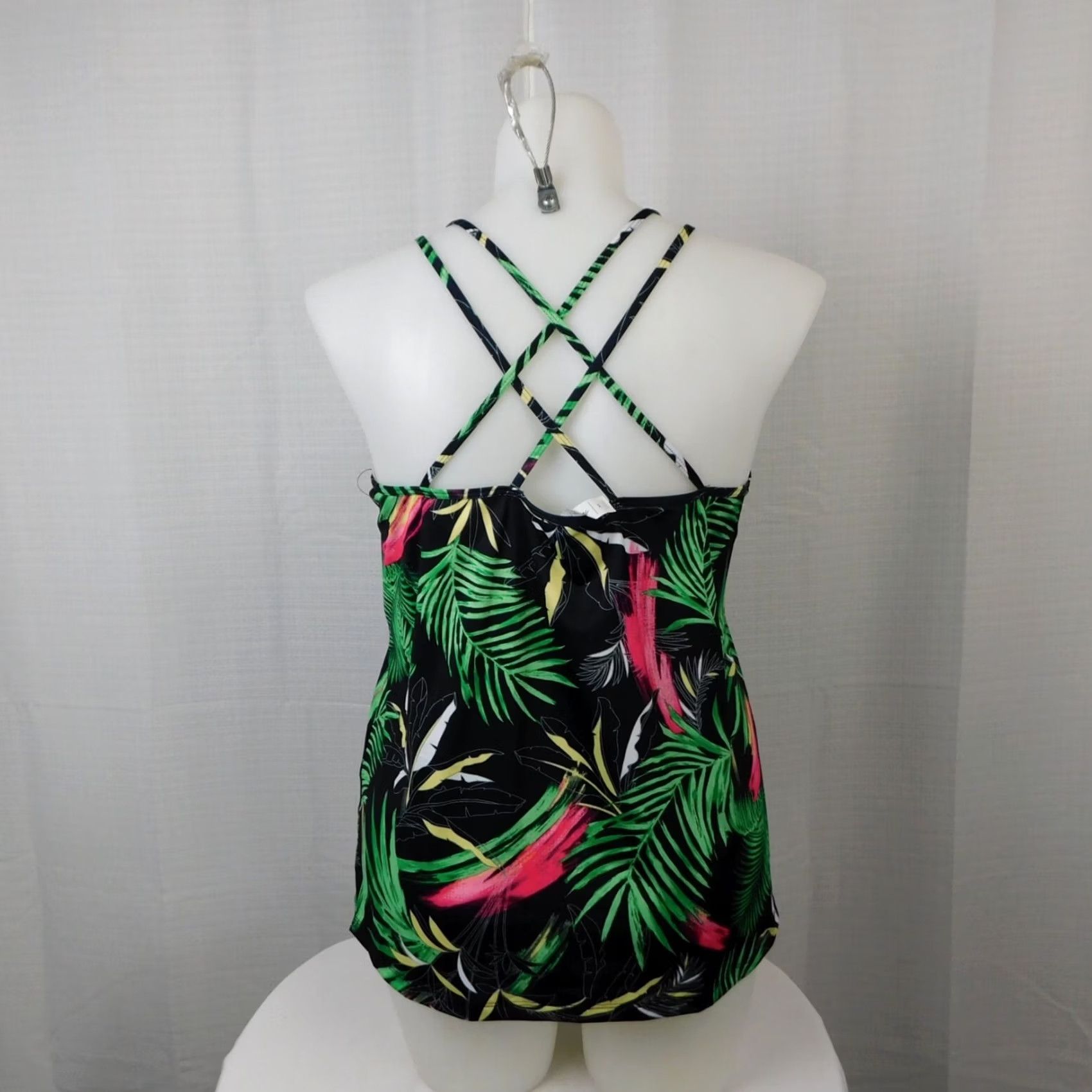 Vintage Ideology Tank Black 2XL Scoop Neck Spaghetti Straps Active X-Back Casual Fitness Gym Yoga Women 2XL Palms Floral Pattern Sleeveless Sleeveless Shirt? Size XXL / US 16-18 / IT 52-54 - 3 Thumbnail