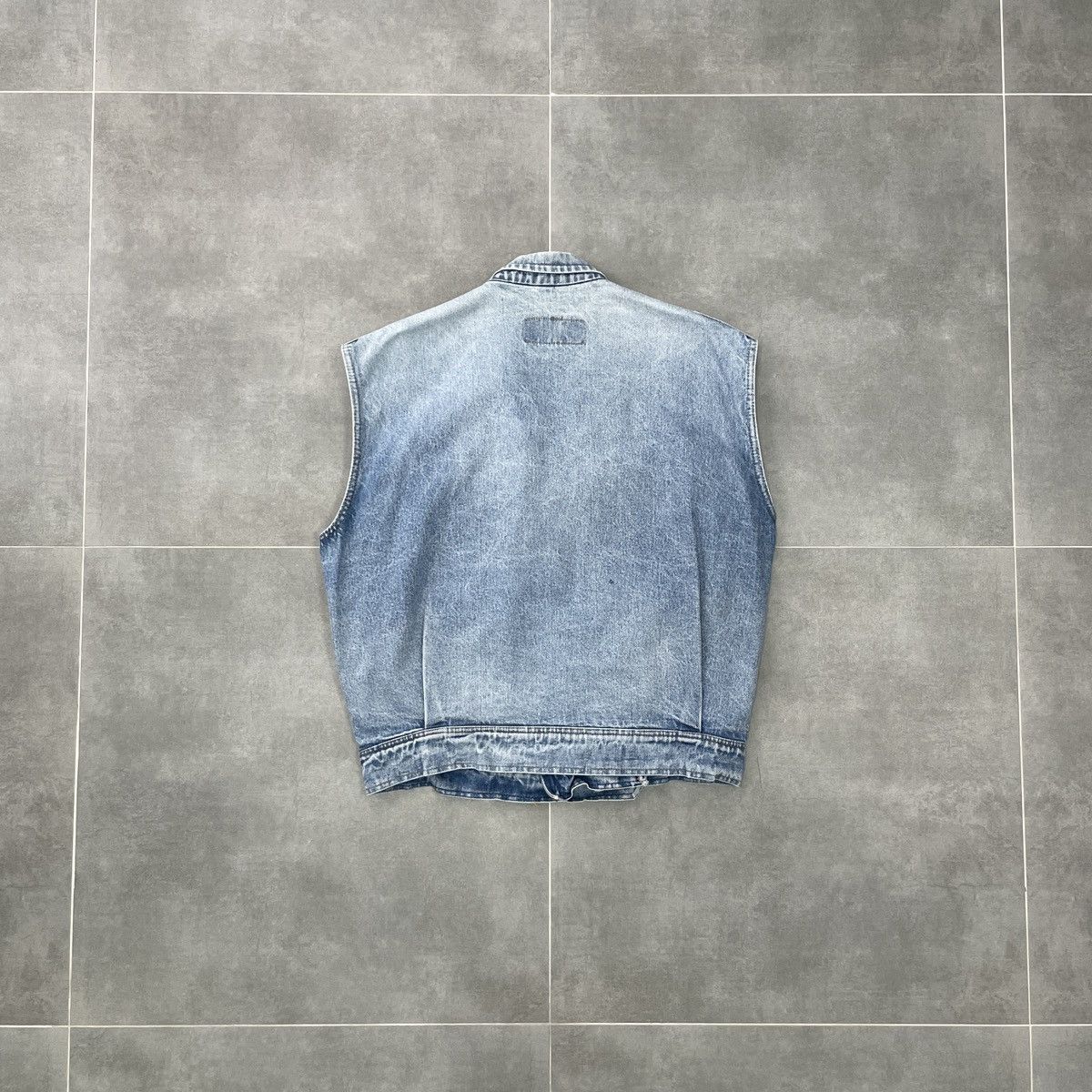 Benetton × Vintage Vintage Benetton Denim Vest Size 52 Size US L / EU 52-54 / 3 - 13 Thumbnail