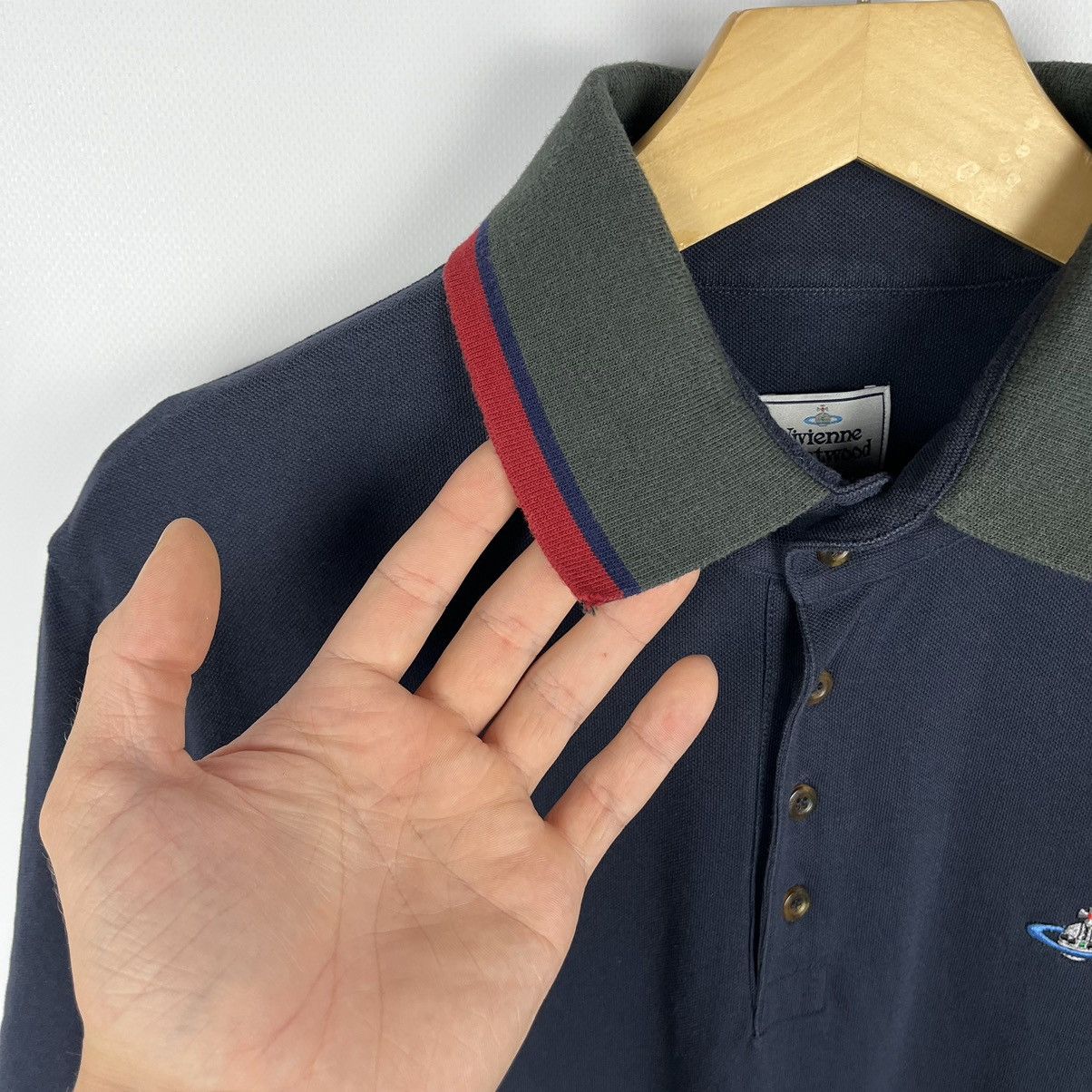 Vivienne Westwood Vivienne Westwood orb logo polo shirt Size US L / EU 52-54 / 3 - 15 Thumbnail
