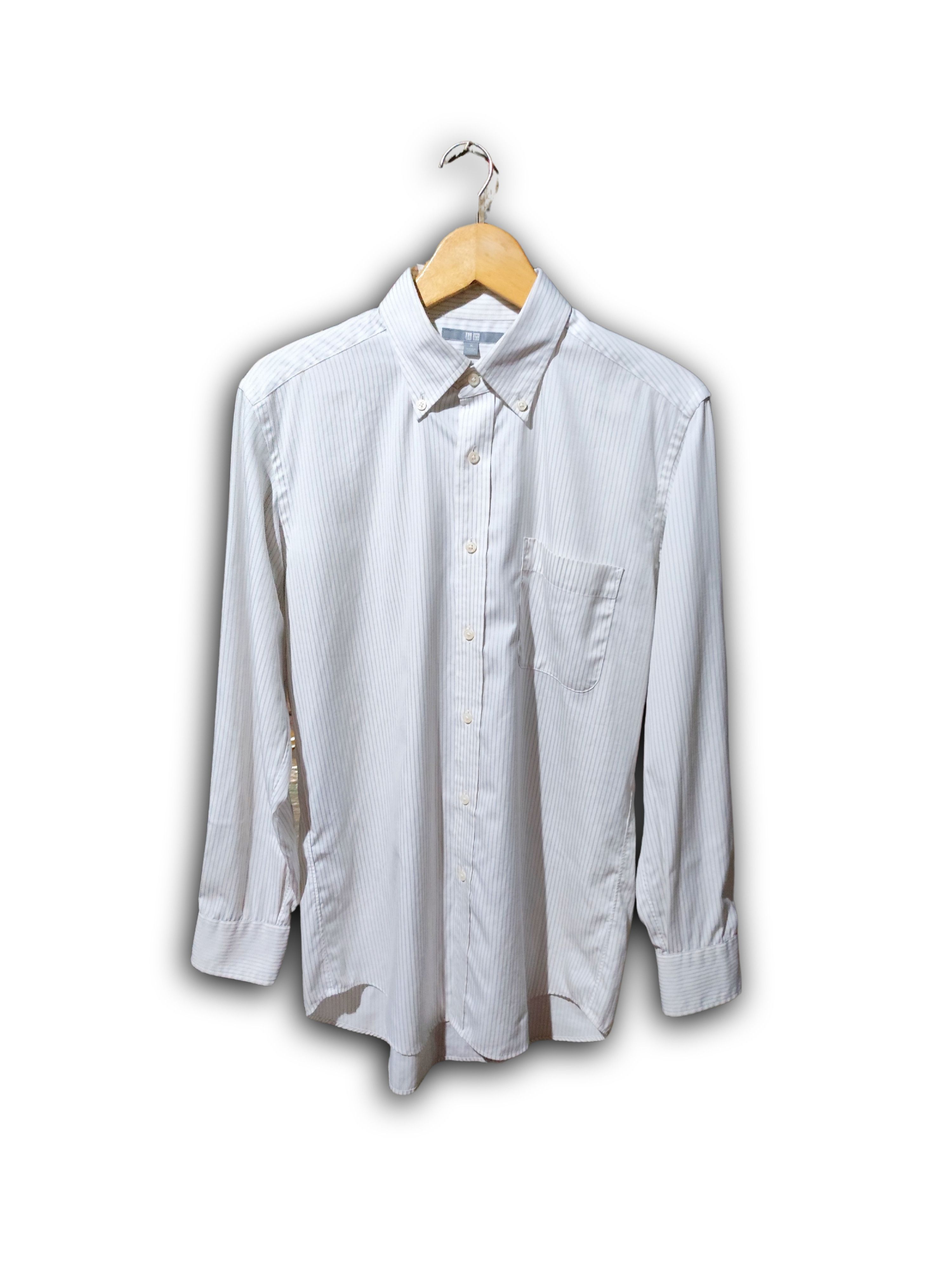 Uniqlo UNIQLO OXFORD BUTTON DOWN Size US M / EU 48-50 / 2 - 1 Thumbnail
