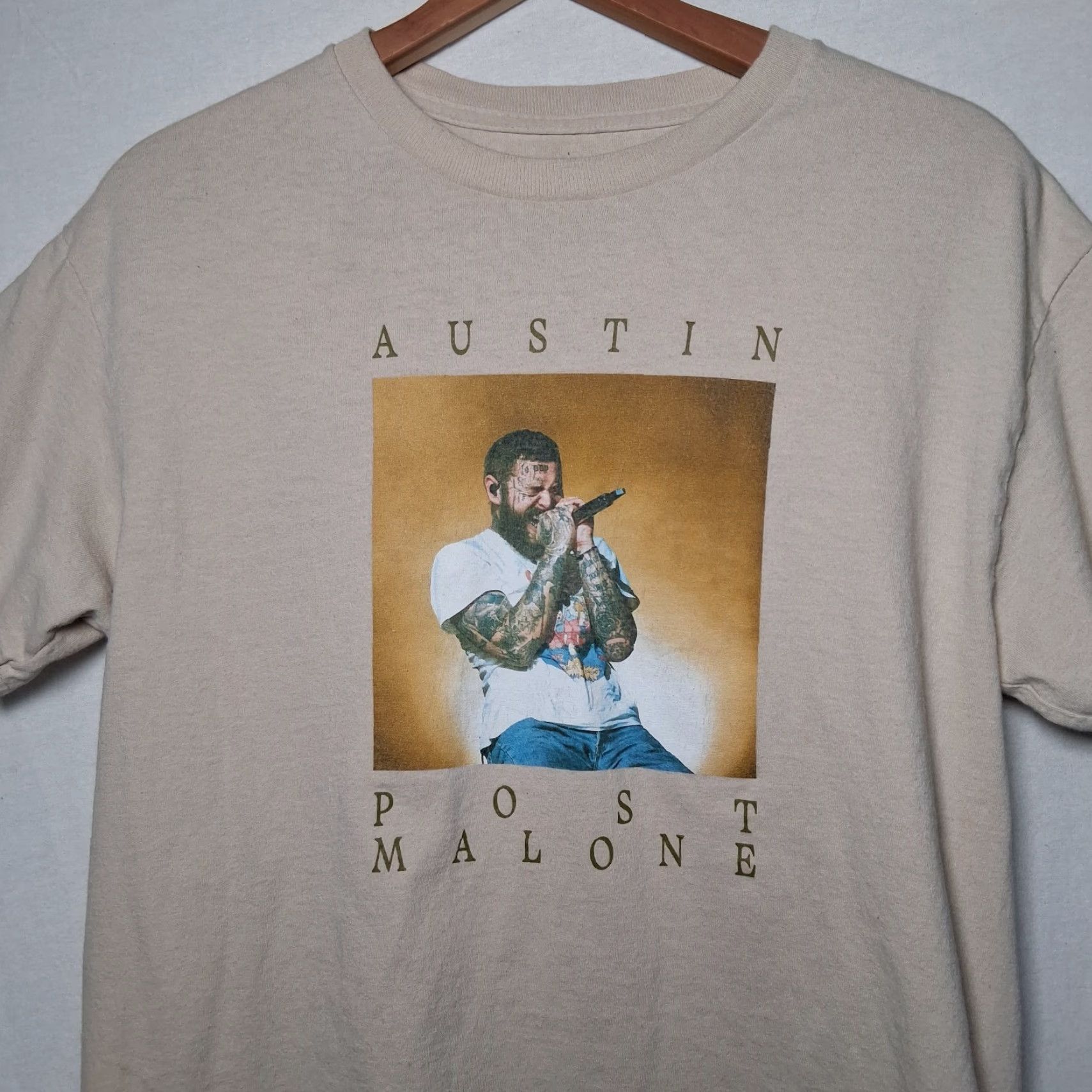 Vintage Posty Co Austin Post Malone Shirt Men L Graphic T Beige Short Sleeve Crew Neck Music 2020s Pop Culture Cotton Tan Size US L / EU 52-54 / 3 - 2 Thumbnail
