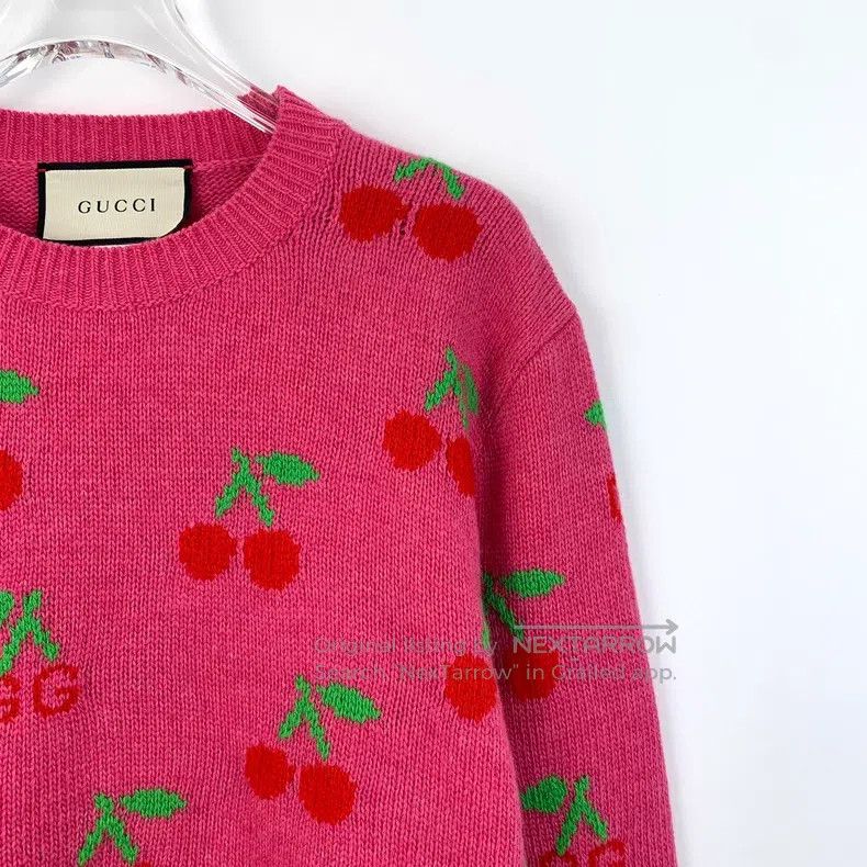 Gucci Gucci Rose-red cherry jacquard full-print wool round-neck Size M / US 6-8 / IT 42-44 - 3 Thumbnail