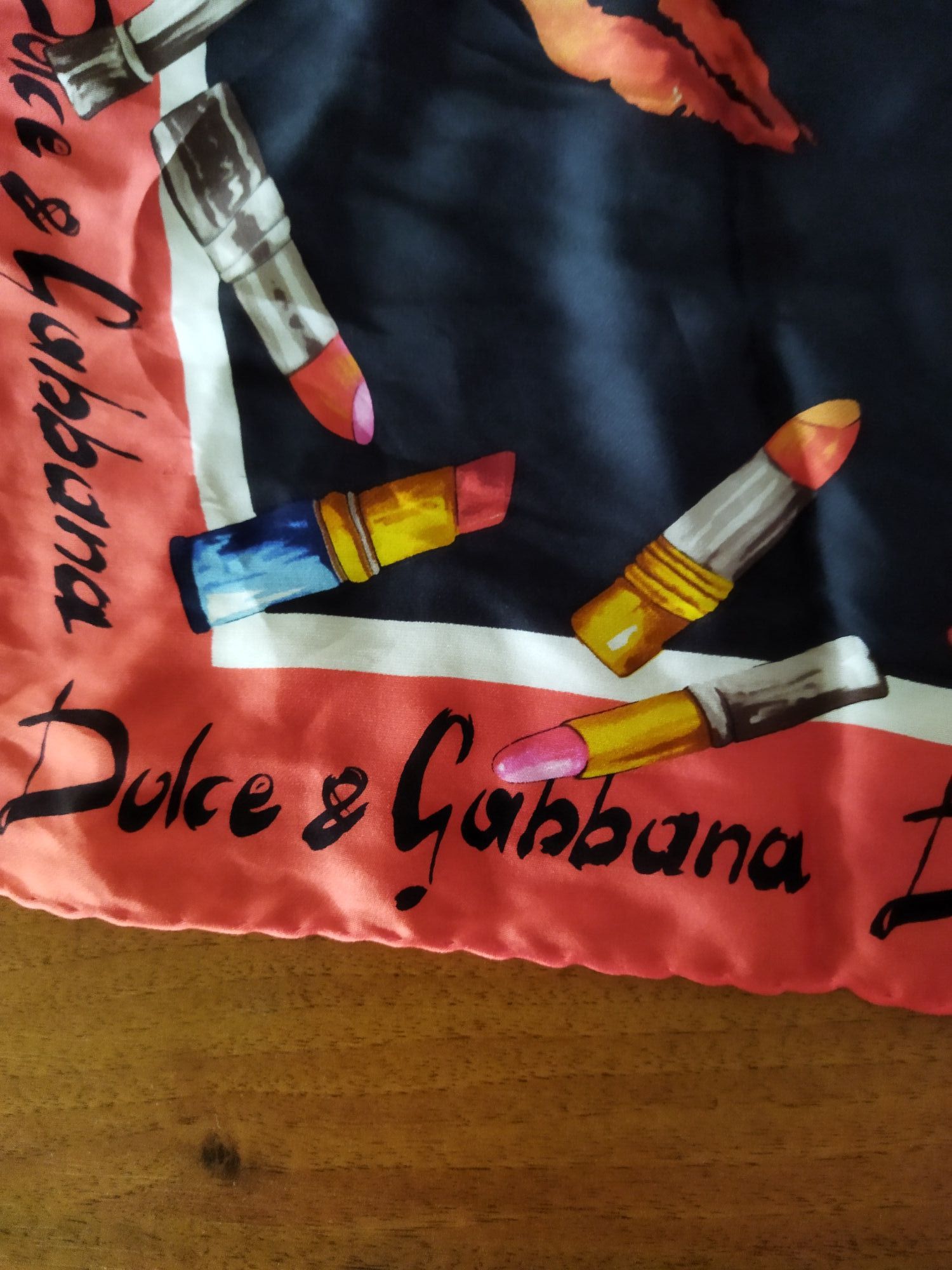 Dolce & Gabbana Dolce Gabbana Silk Love Sex Scarf Size ONE SIZE - 7 Thumbnail