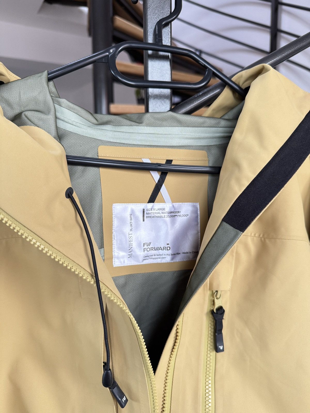 Other FW Men’s Manifest 3L Jacket Size US XL / EU 56 / 4 - 11 Thumbnail