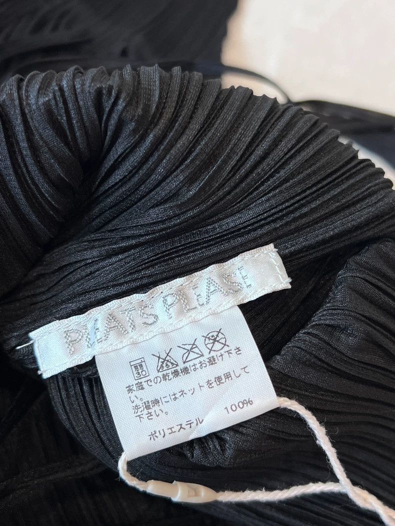 Issey Miyake Issey Miyake size:3 Black fringed vest Size XS / US 0-2 / IT 36-38 - 4 Thumbnail
