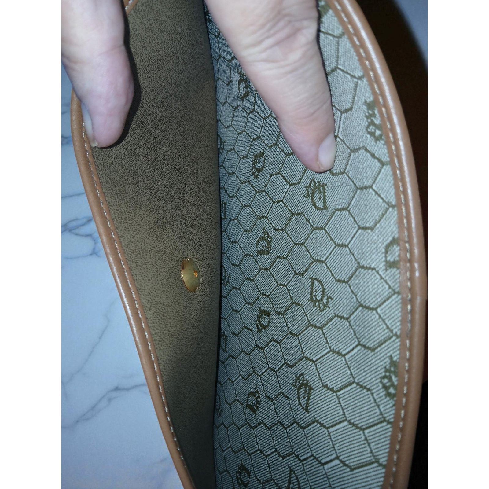 Dior Christian Dior - Beige Honeycomb Crossbody Bag Size ONE SIZE - 13 Thumbnail