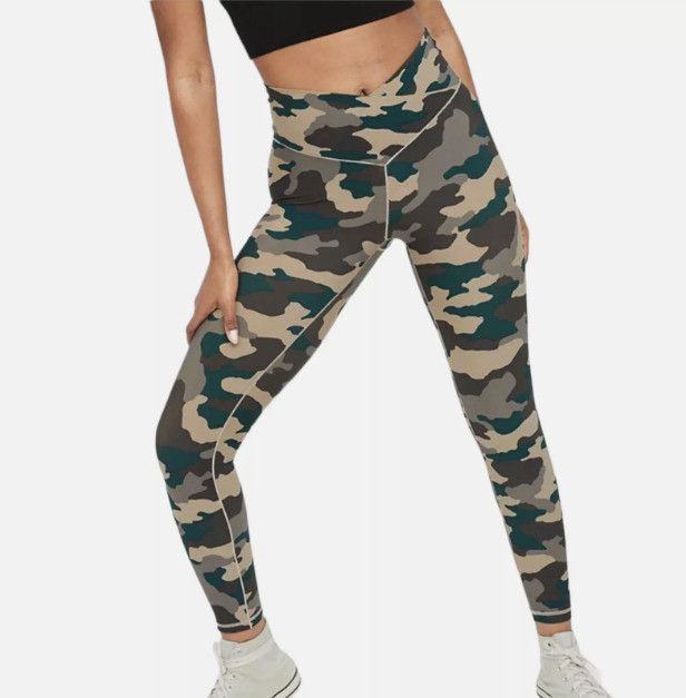 Other Offline Aerie Real Me Camo Crossover Leggings ( XS ) Size 26" / US 2 / IT 38 - 1 Thumbnail