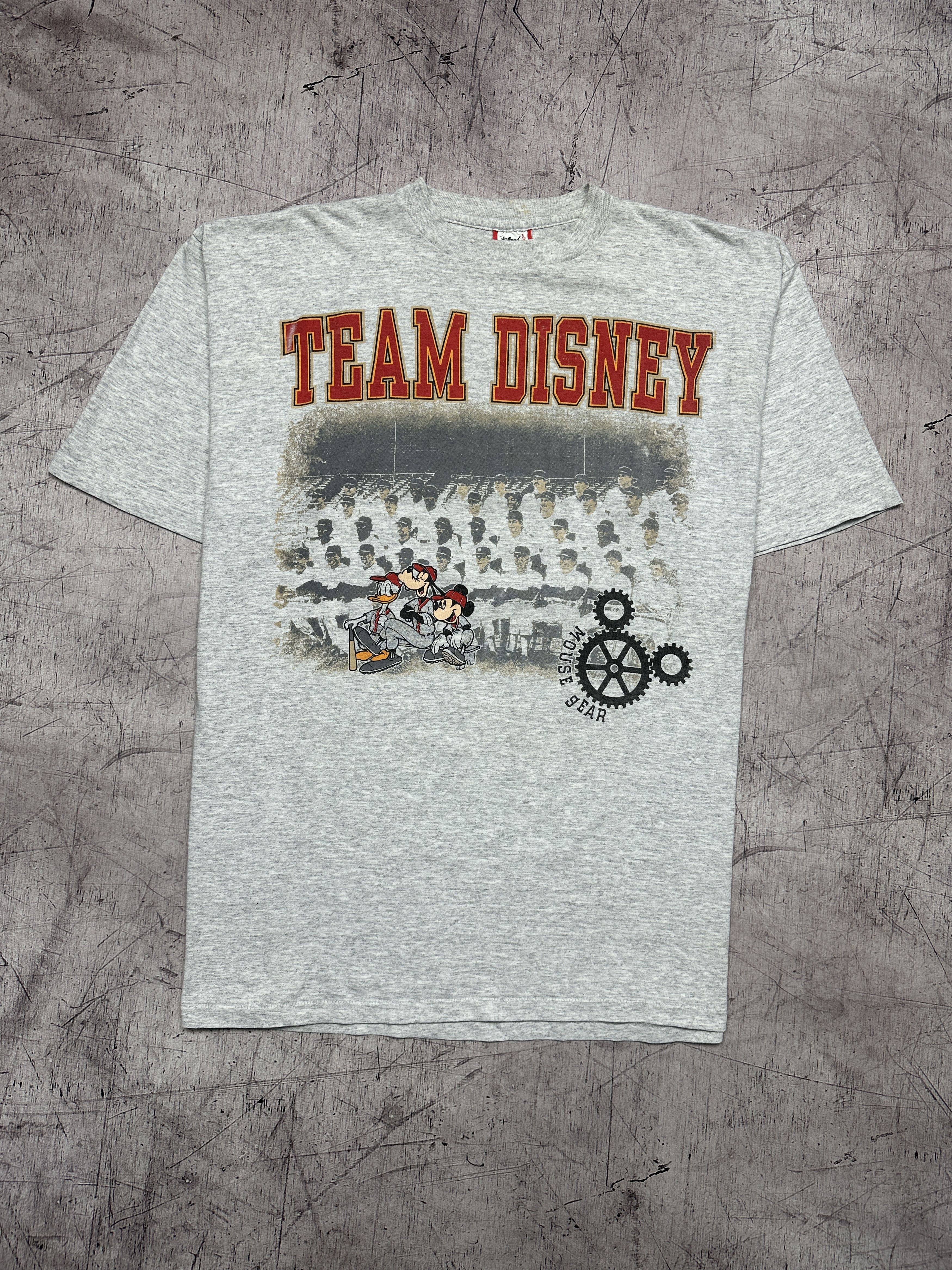 Disney Disney 90s Vintage Mickey Mouse T-Shirt Made In Usa Size US L / EU 52-54 / 3 - 1 Thumbnail