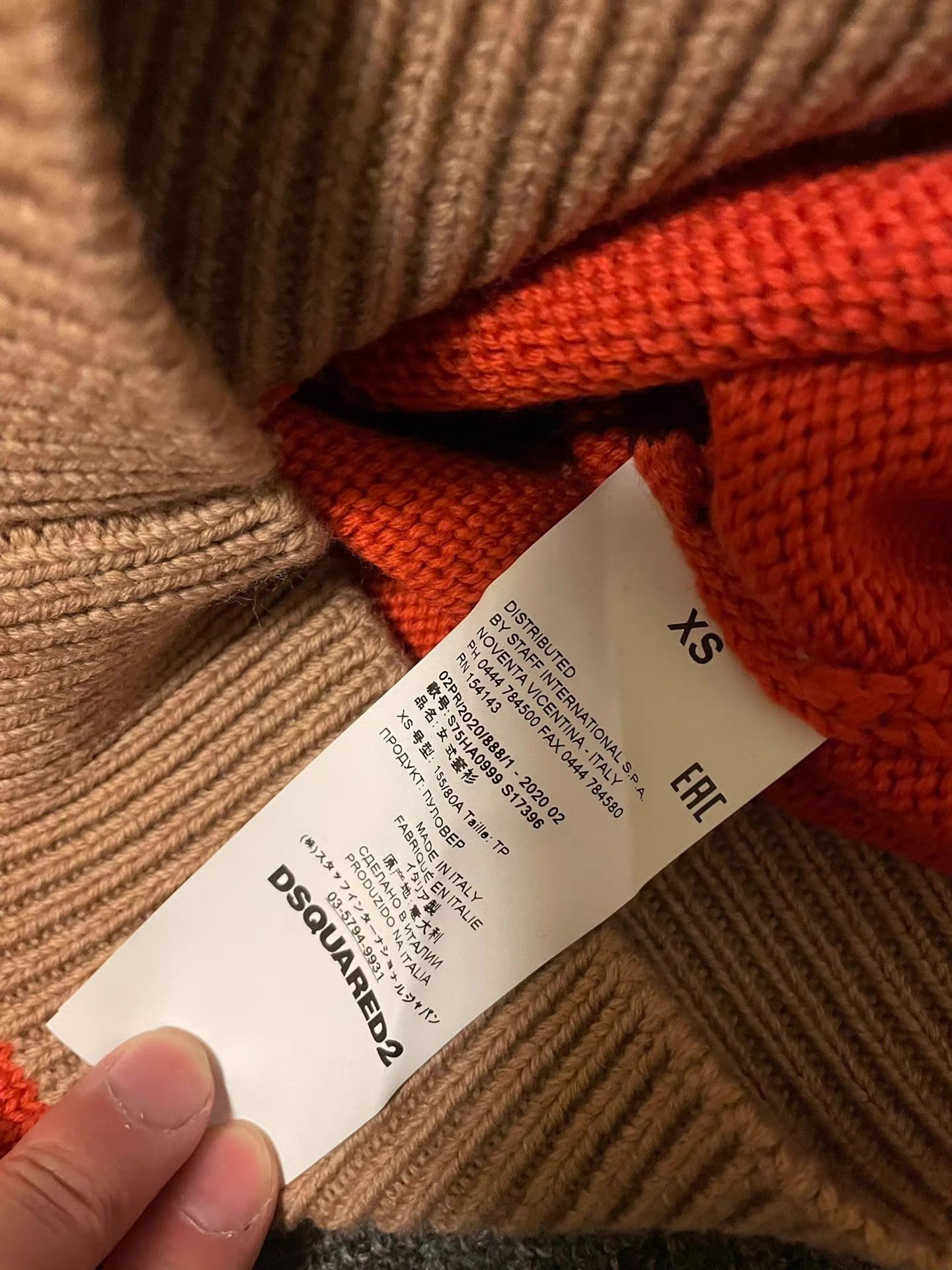 Dsquared2 DSquared2 (D2) women's sweater Size XS / US 0-2 / IT 36-38 - 4 Thumbnail
