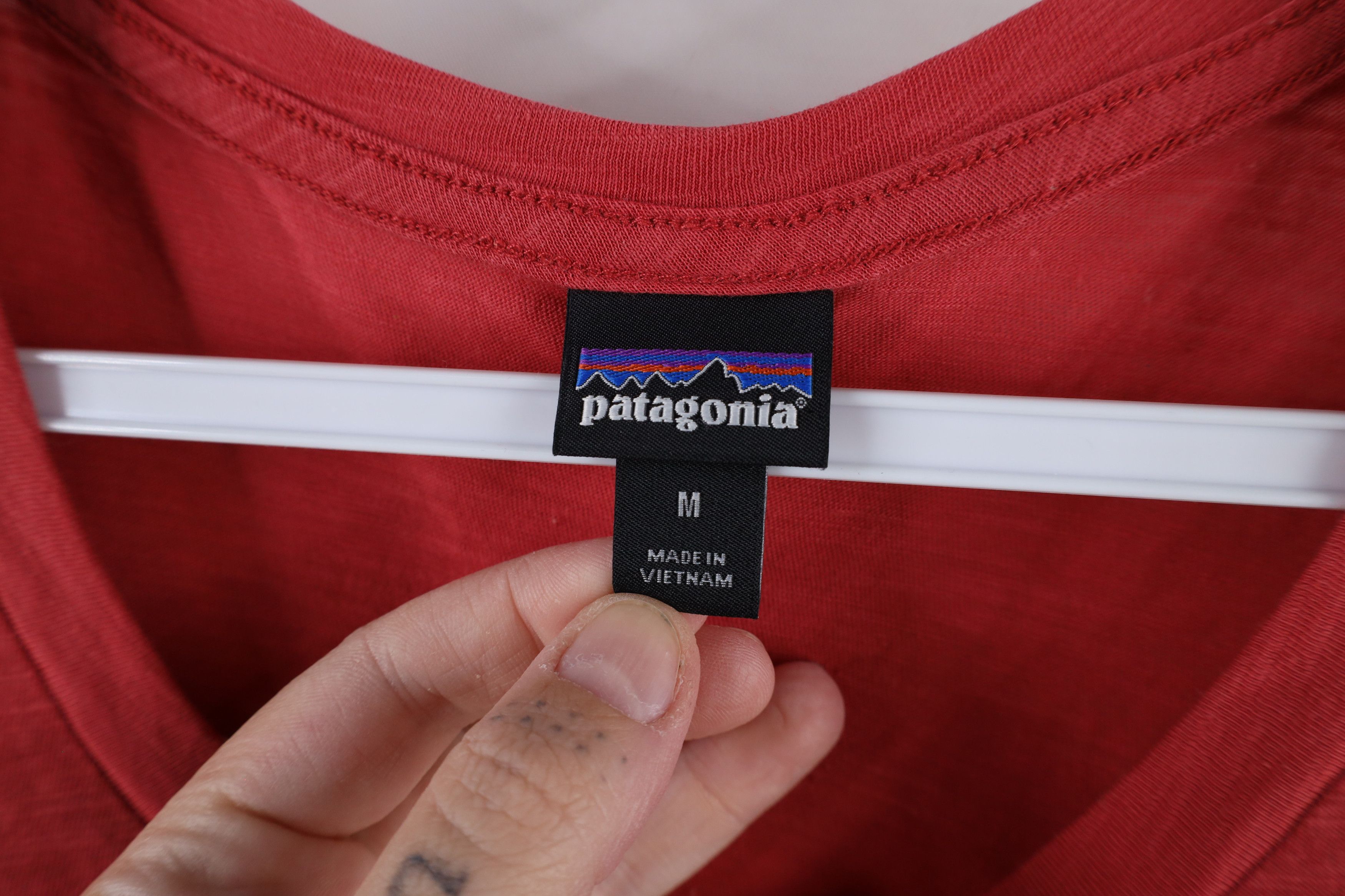 Patagonia × Vintage Patagonia Out Blank Short Sleeve Jersey Knit Pocket T-Shirt Size M / US 6-8 / IT 42-44 - 4 Thumbnail