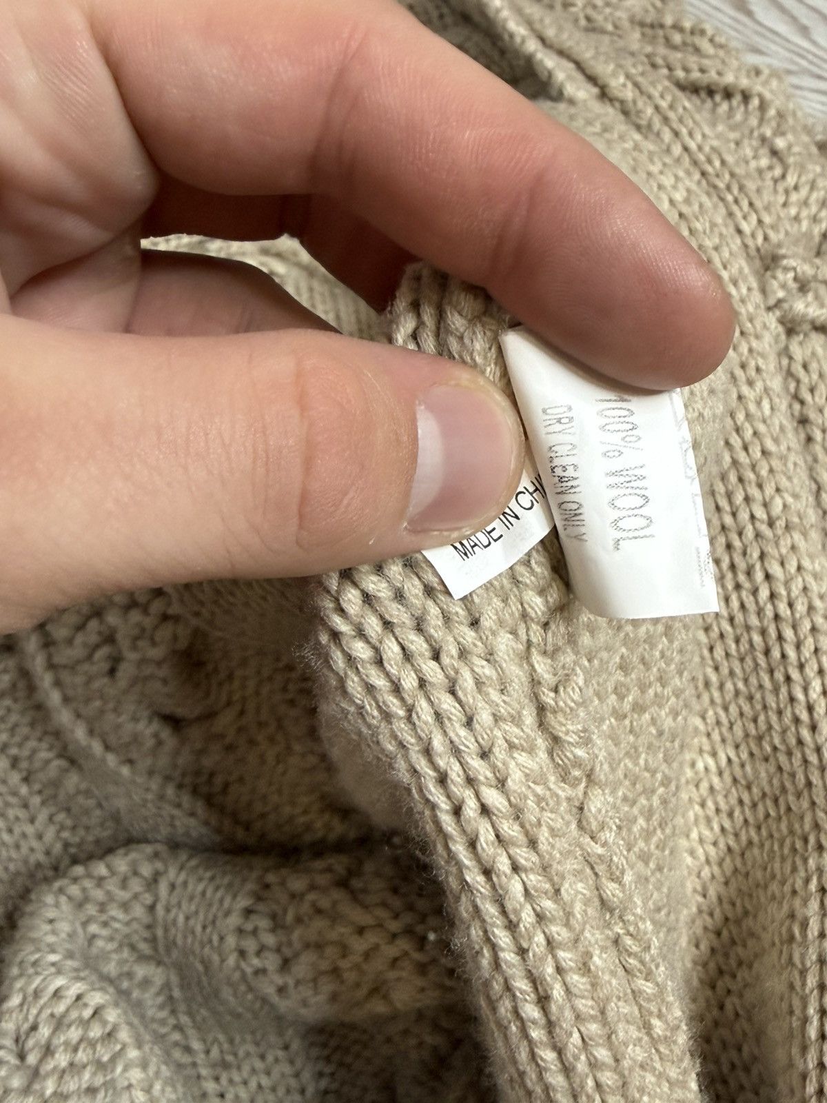 Barbour Barbour Gold Label Cable knit Beige Heavy cardigan wmns sz L Size L / US 10 / IT 46 - 14 Thumbnail