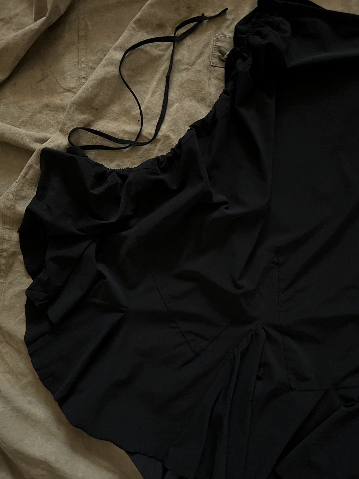 Marithe + Francois Girbaud Marithé + François Girbaud Black Asymmetric Drawstring Skirt Size 32" / US 10 / IT 46 - 7 Thumbnail