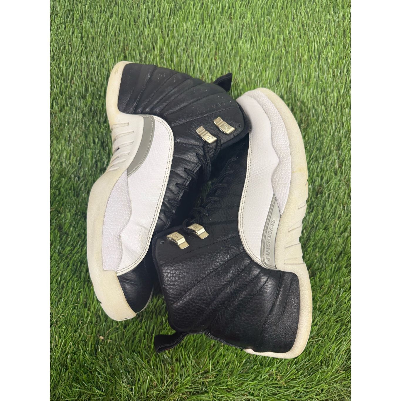 Jordan Brand Size 8.5 - Jordan 12 Retro Playoff black white fire Jordan Size US 8.5 / EU 41-42 - 6 Thumbnail