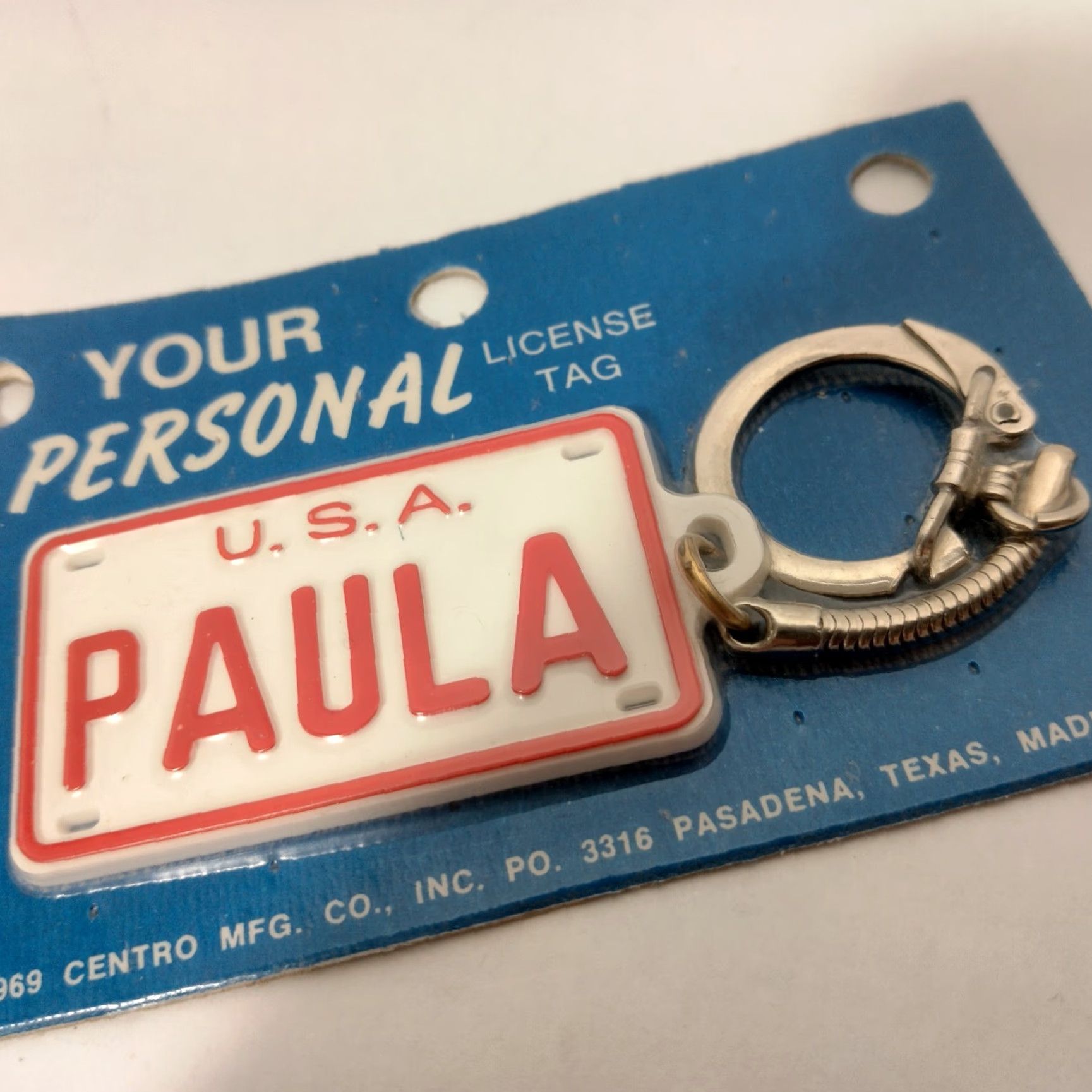 Vintage VINTAGE Centro MFG Co. Paula USA License Plate Keychain Personalized Woman's Accessory Solid Red White Silver 90s Size ONE SIZE - 2 Thumbnail