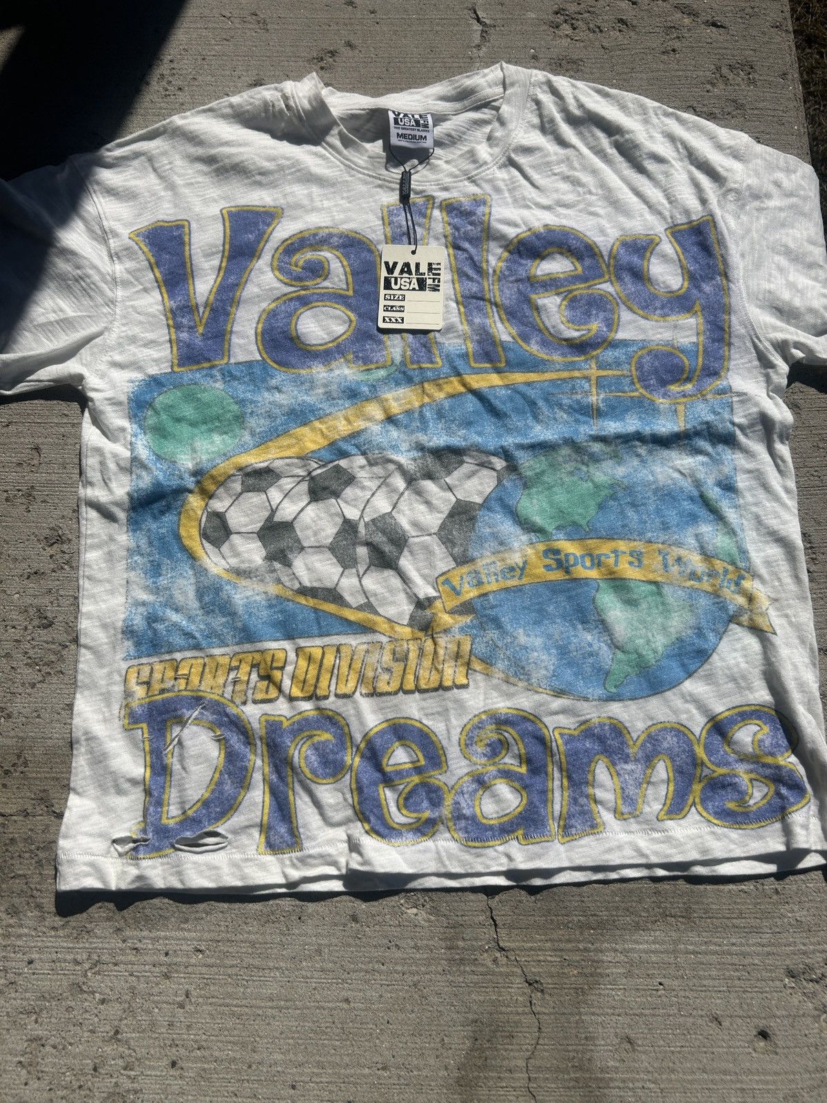 Vale Valley soccer tee Size US M / EU 48-50 / 2 - 2 Thumbnail