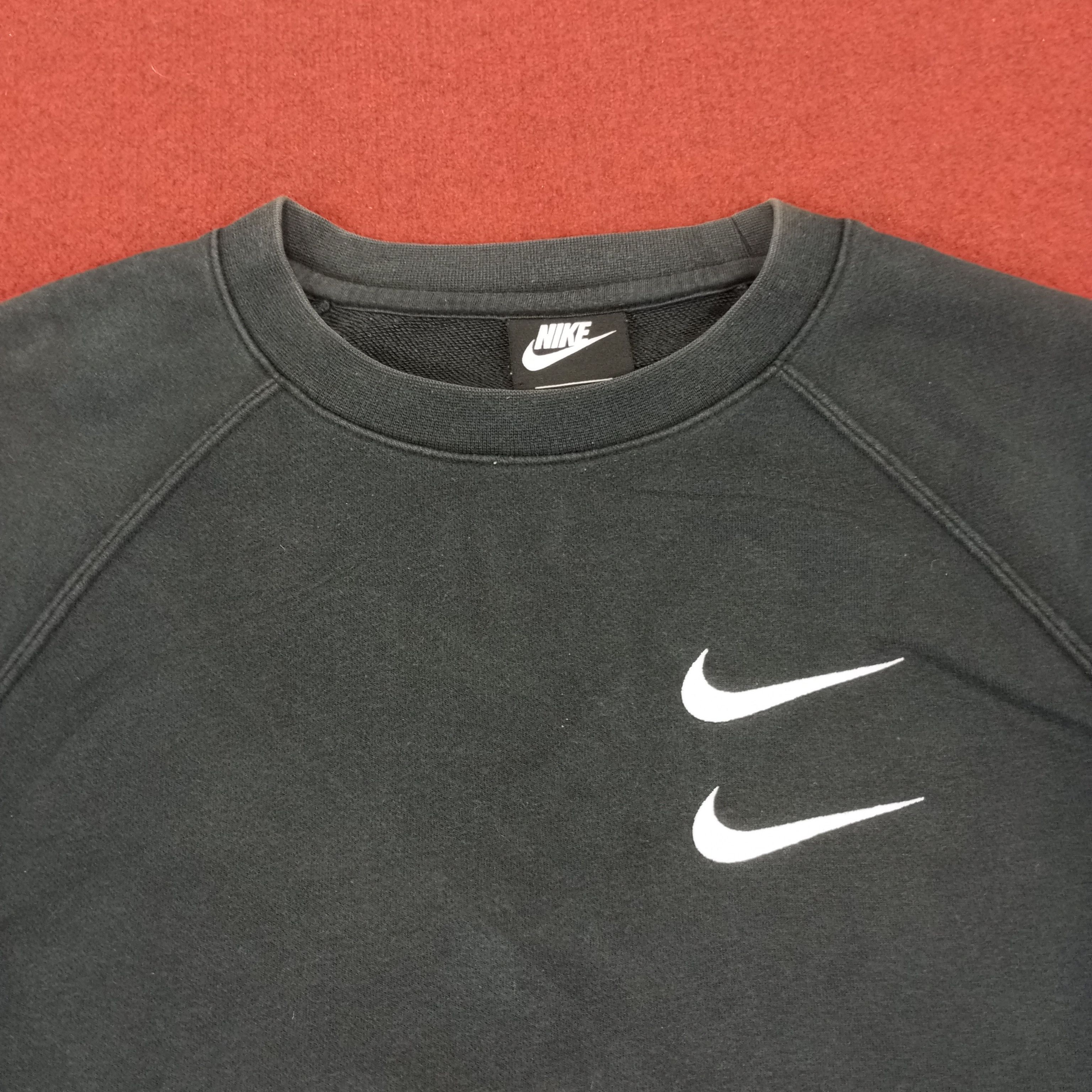 Nike × Vintage Nike Big Logo Design Sweatshirt Size US M / EU 48-50 / 2 - 4 Thumbnail