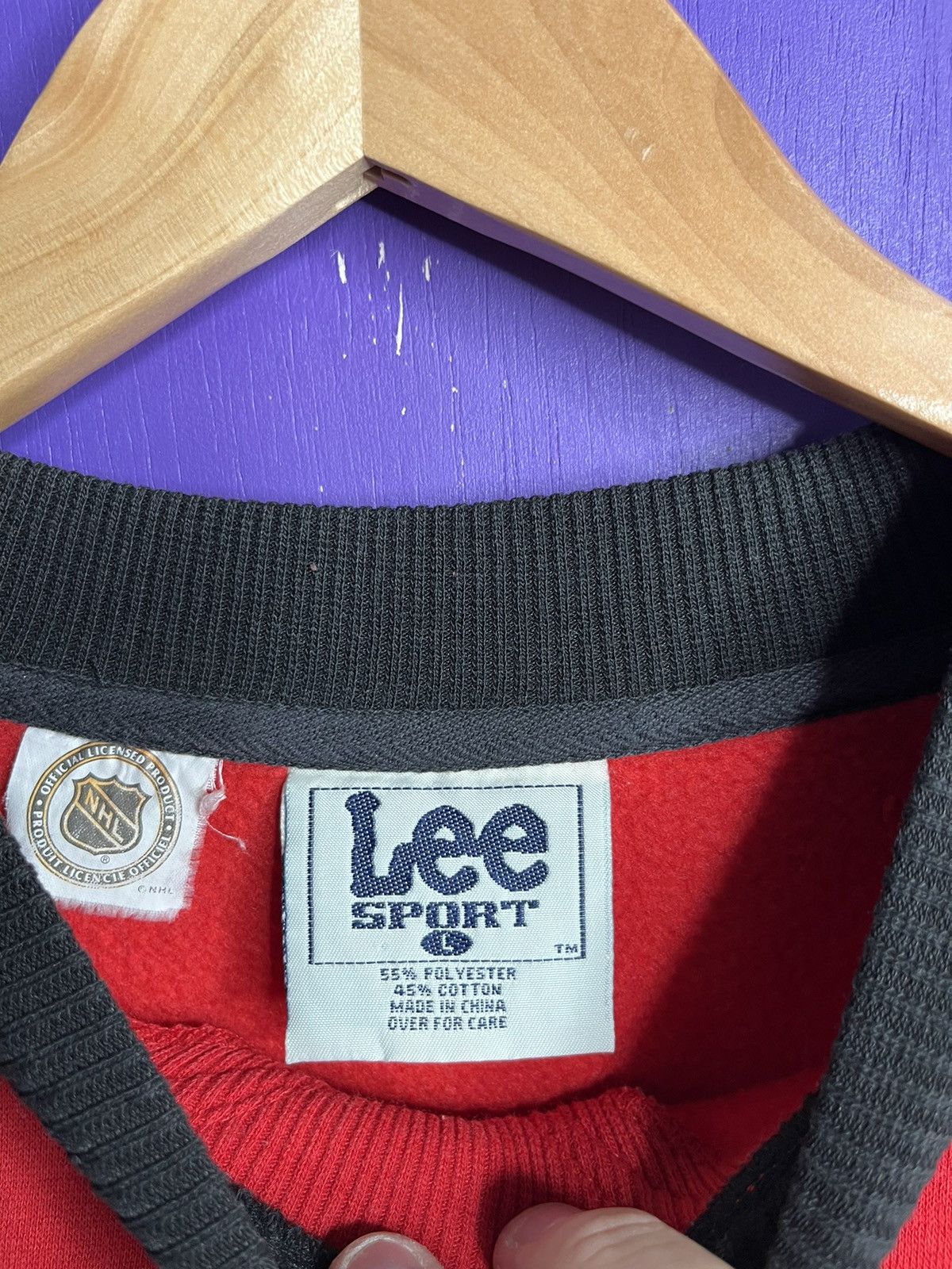 Lee × NHL × Vintage Vintage 90s Lee Detroit red wings sweatshirt Size US XL / EU 56 / 4 - 4 Thumbnail