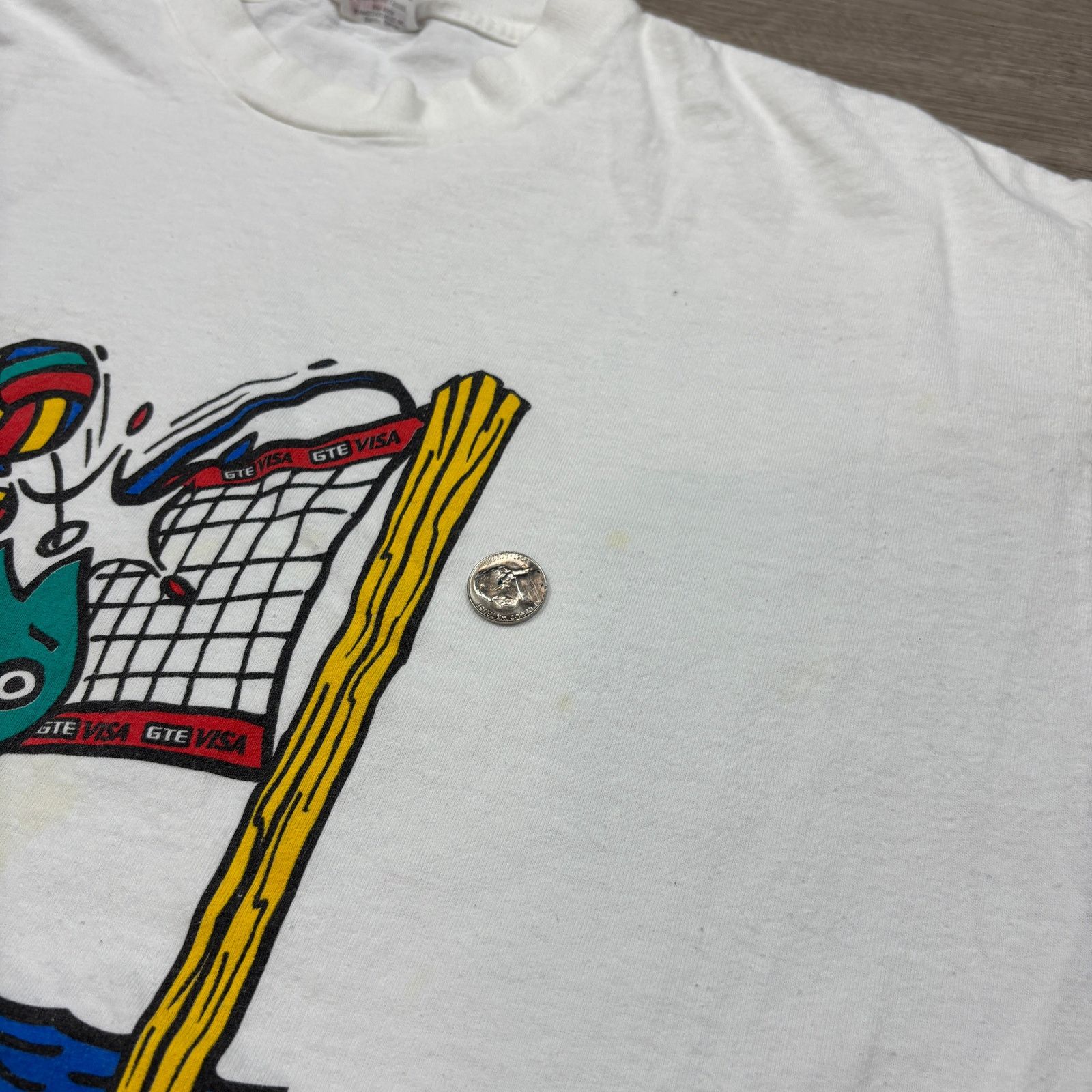 Vintage Vintage 90s GTE Visa Volleyball Dog Pop Art T Shirt Men's XL Size US XL / EU 56 / 4 - 10 Thumbnail