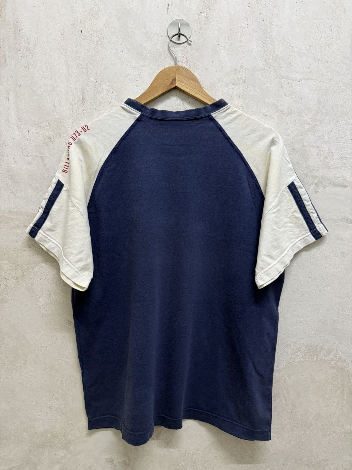 Billabong 2000s Distressed Billabong Script y2k Tee Size US M / EU 48-50 / 2 - 4 Thumbnail