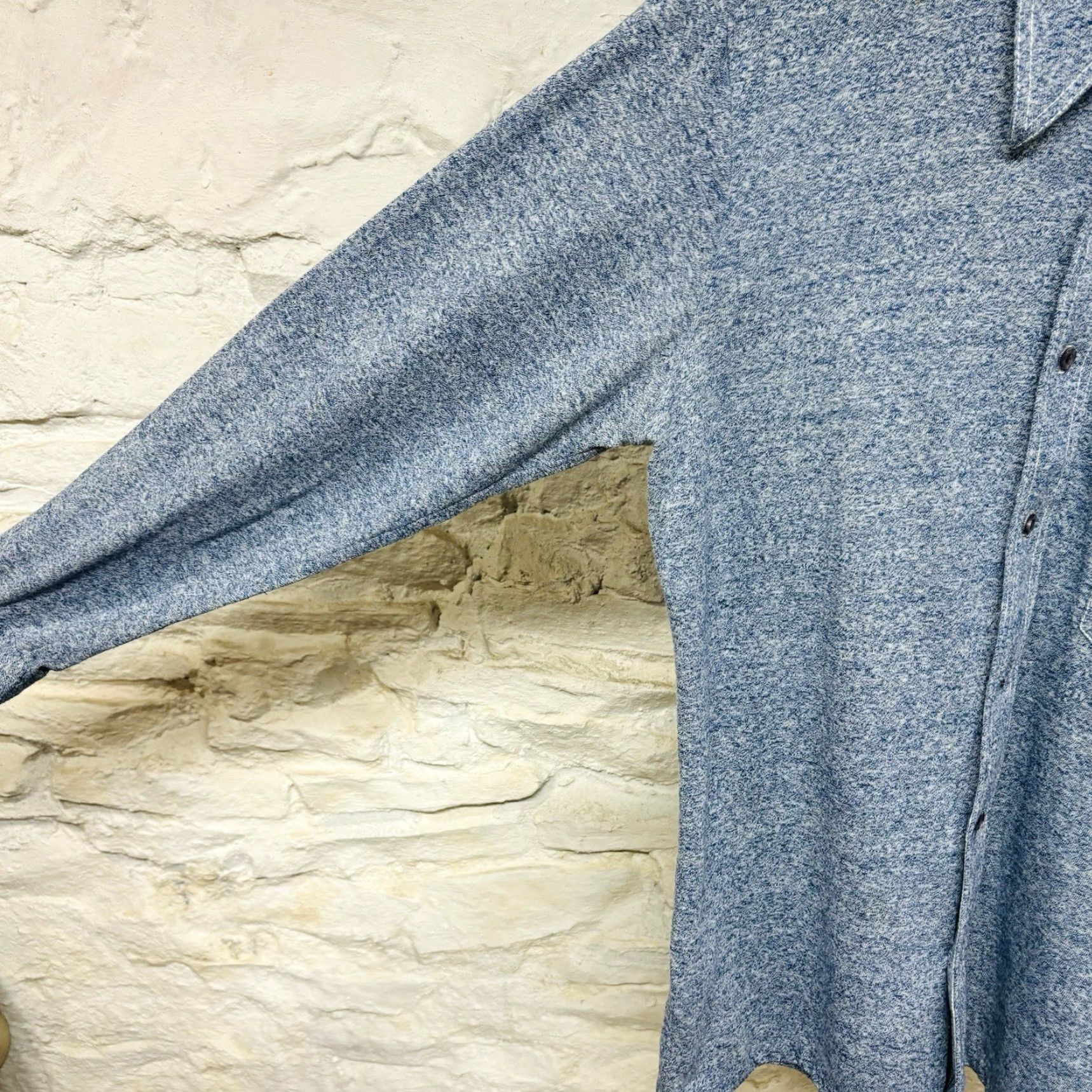 VINTAGE Puccini di Roma Knit Dagger Collar Spread Button Up Shirt 60s 70s Mens Blue Long Sleeve Polyester Knit Shirt Button-Up Collar Spread 15.5