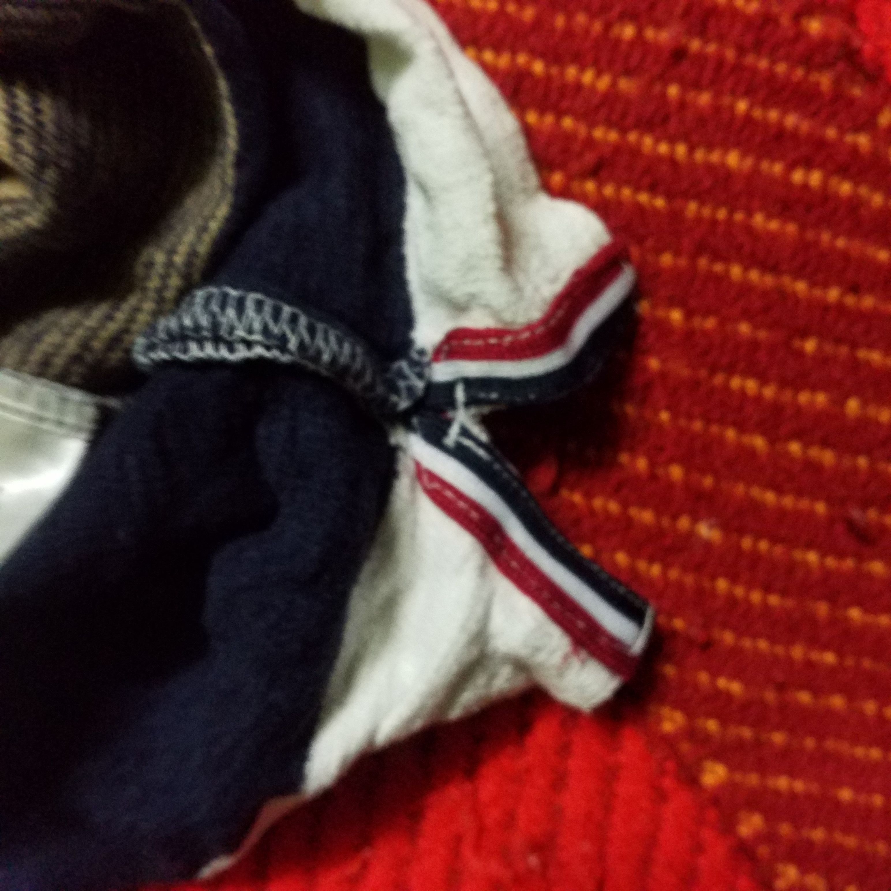 Japanese Brand BEAMS HEART STRIPE V NECK NICE COLOUR AND COTTON Size US XL / EU 56 / 4 - 5 Thumbnail
