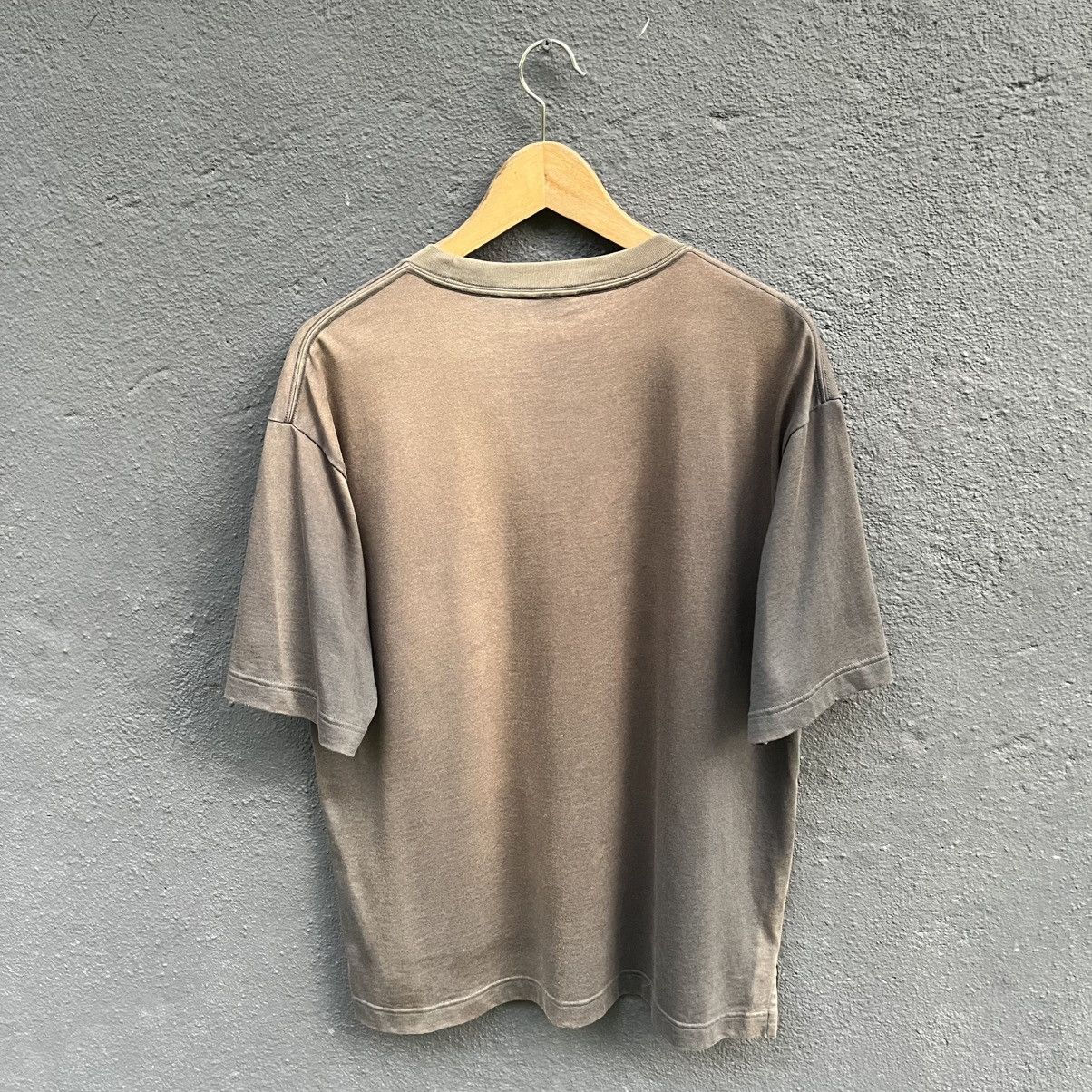 Lemaire Thrashed Faded Christophe Lemaire X Uniqlo Tee Size US M / EU 48-50 / 2 - 2 Thumbnail