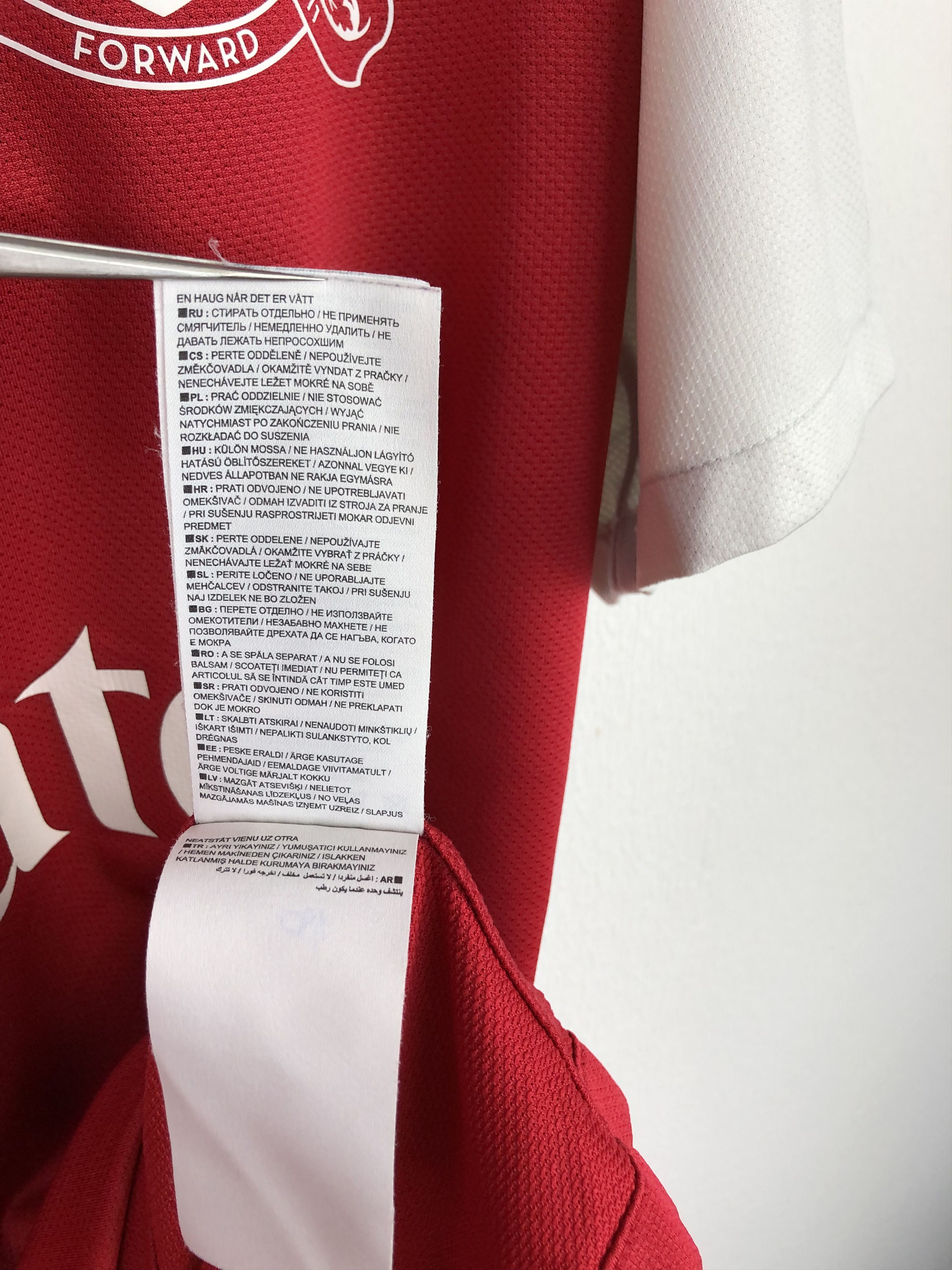 Nike Arsenal football shirt Soccer Nike Jersey Gunners Tee Hype Size US XL / EU 56 / 4 - 11 Thumbnail