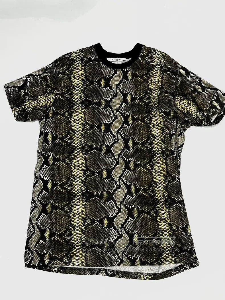 Givenchy Givenchy Snake Print Short-sleeve Size US XS / EU 42 / 0 - 1 Thumbnail