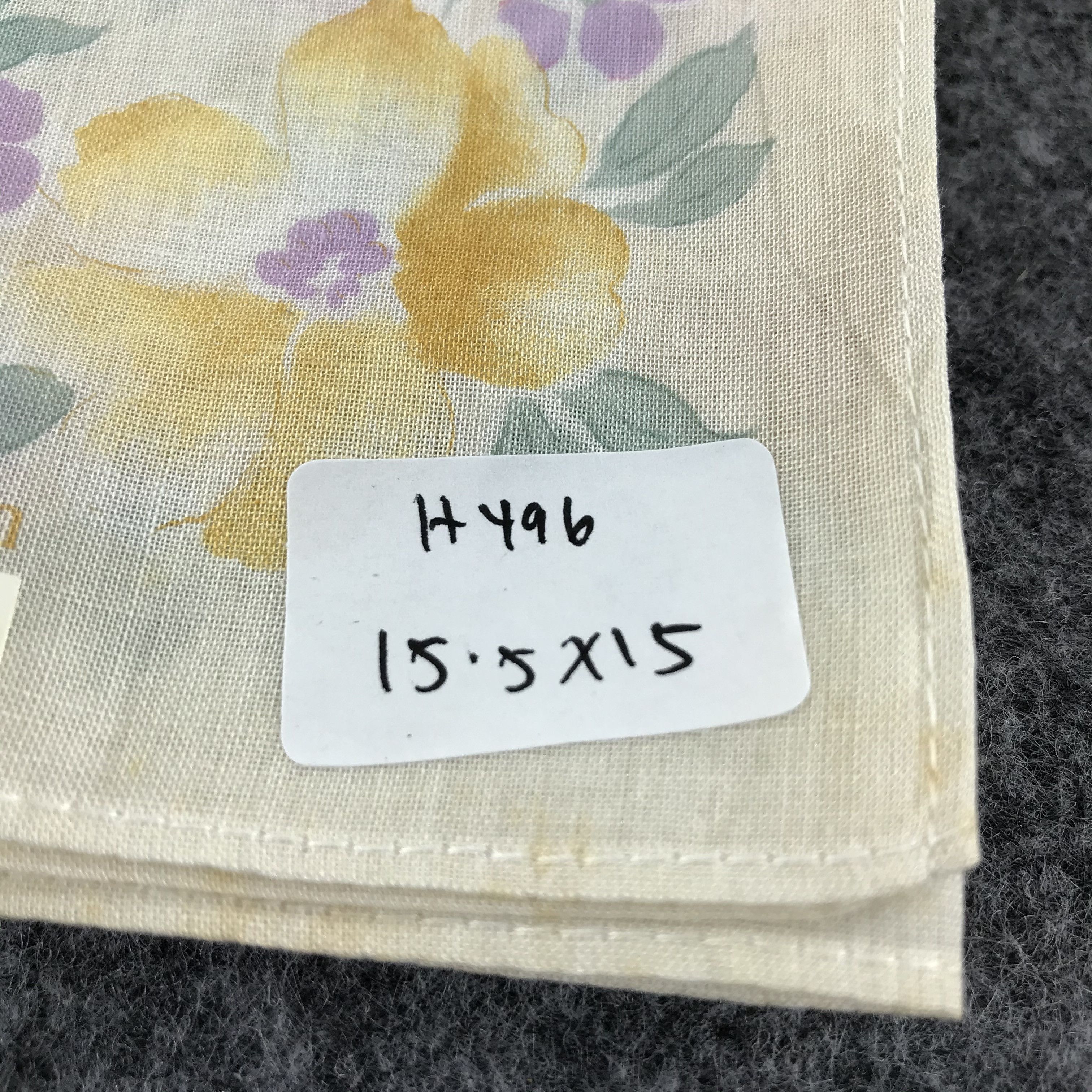 Pierre Balmain Pierre Balmain Handkerchief Neckerchief Bandana H496 Size ONE SIZE - 15 Thumbnail