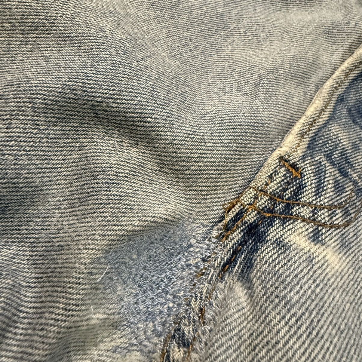 Levi's Vintage Clothing 🔥🇺🇸 Vintage 90s Levis 501 Super Distressed Faded Denim Size US 30 / EU 46 - 10 Thumbnail