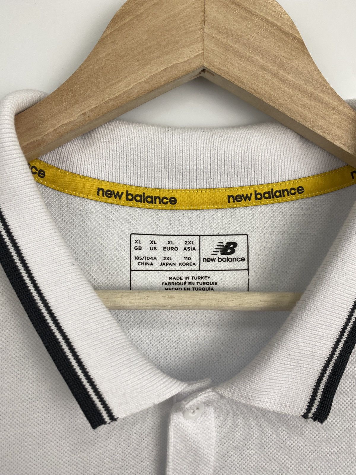 New Balance 🏴󠁧󠁢󠁥󠁮󠁧󠁿 Liverpool New Balance Polo T-Shirt Soccer Jersey Rare Y2K Size US XL / EU 56 / 4 - 5 Thumbnail
