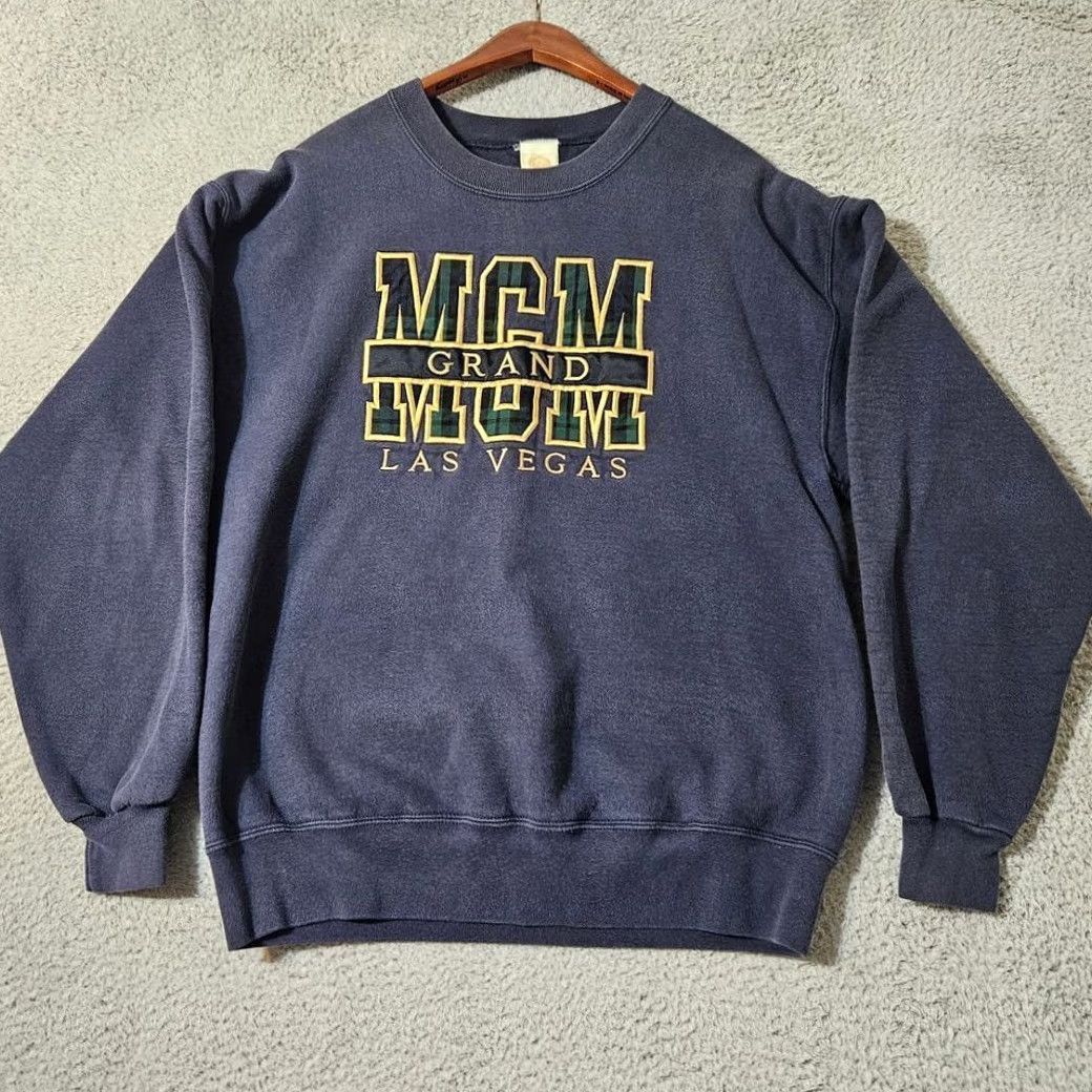 Vintage VINTAGE 1993 MGM Grand Las Vegas Navy Blue Crewneck Men's Large Size US L / EU 52-54 / 3 - 2 Thumbnail