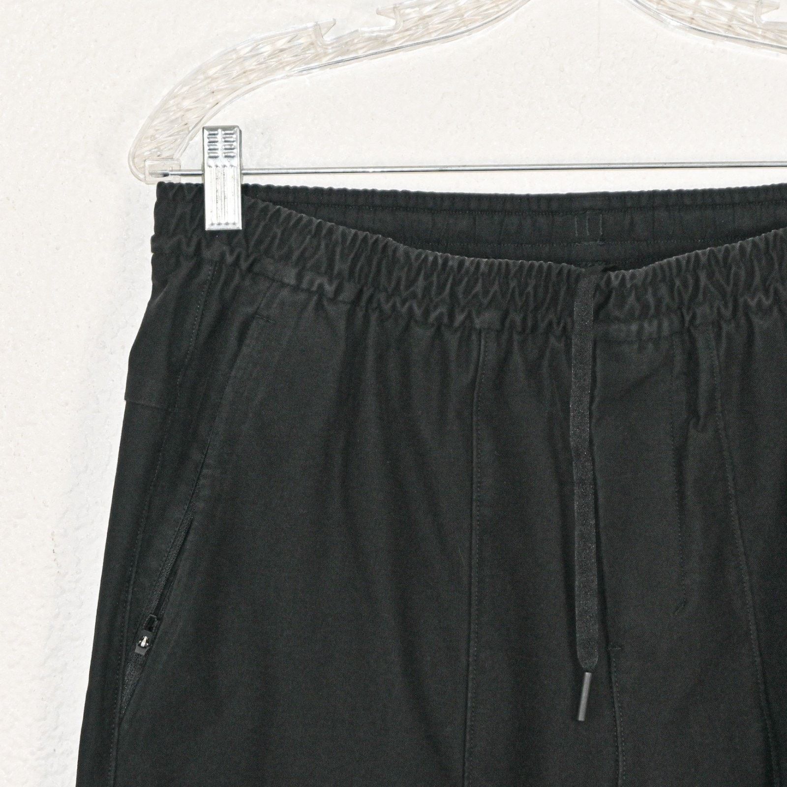 Lululemon Lululemon Men's ABC Utilitech Pull on Pant Jogger in Black Size US 30 / EU 46 - 6 Thumbnail