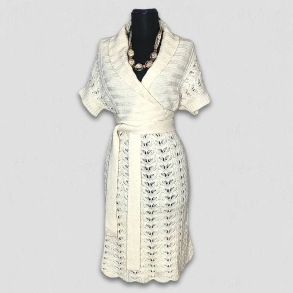 Victoria's Secret Moda Internacional Victoria's Secret Y2K Sweater Dress Cream Size S / US 4 / IT 40 - 1 Thumbnail