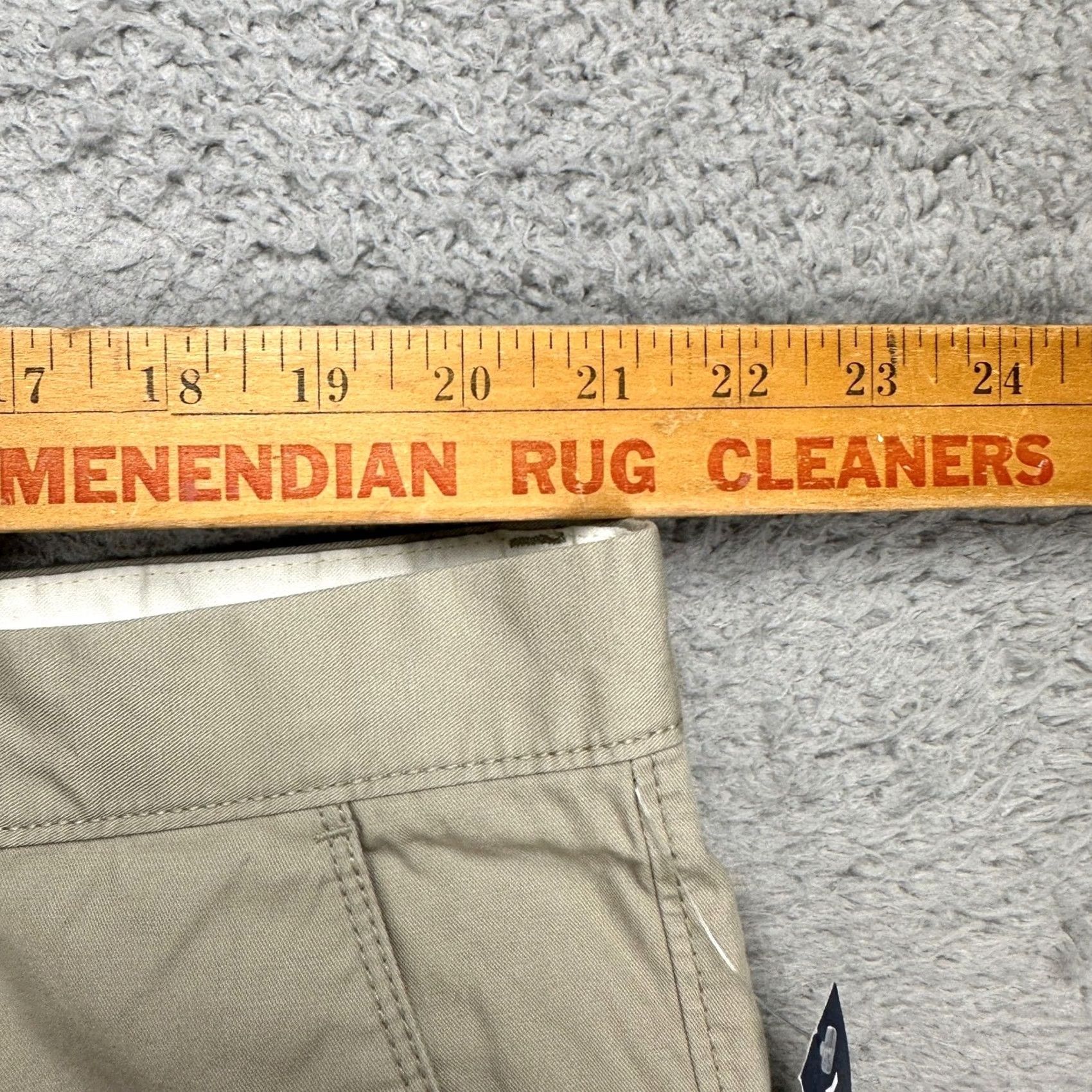 Old Navy Old Navy Mens Khakis Shorts 42 Beige Slim Fit Flat Front Pockets 100% Cotton NEW Size US 42 / EU 58 - 5 Thumbnail
