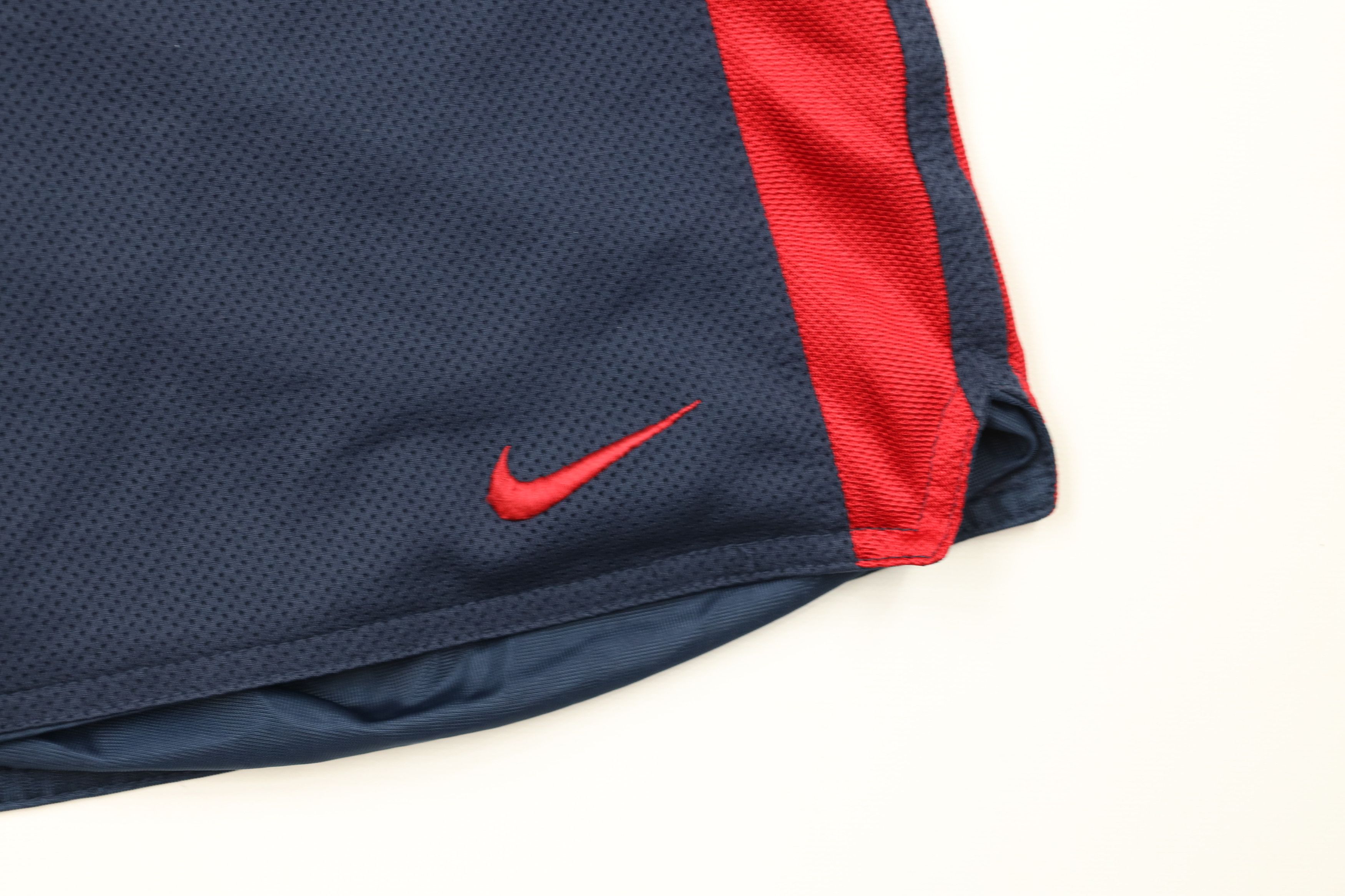 Nike Vintage Nike Basketball Scott Mini Swoosh Gym Shorts Blue Size US 34 / EU 50 - 5 Thumbnail
