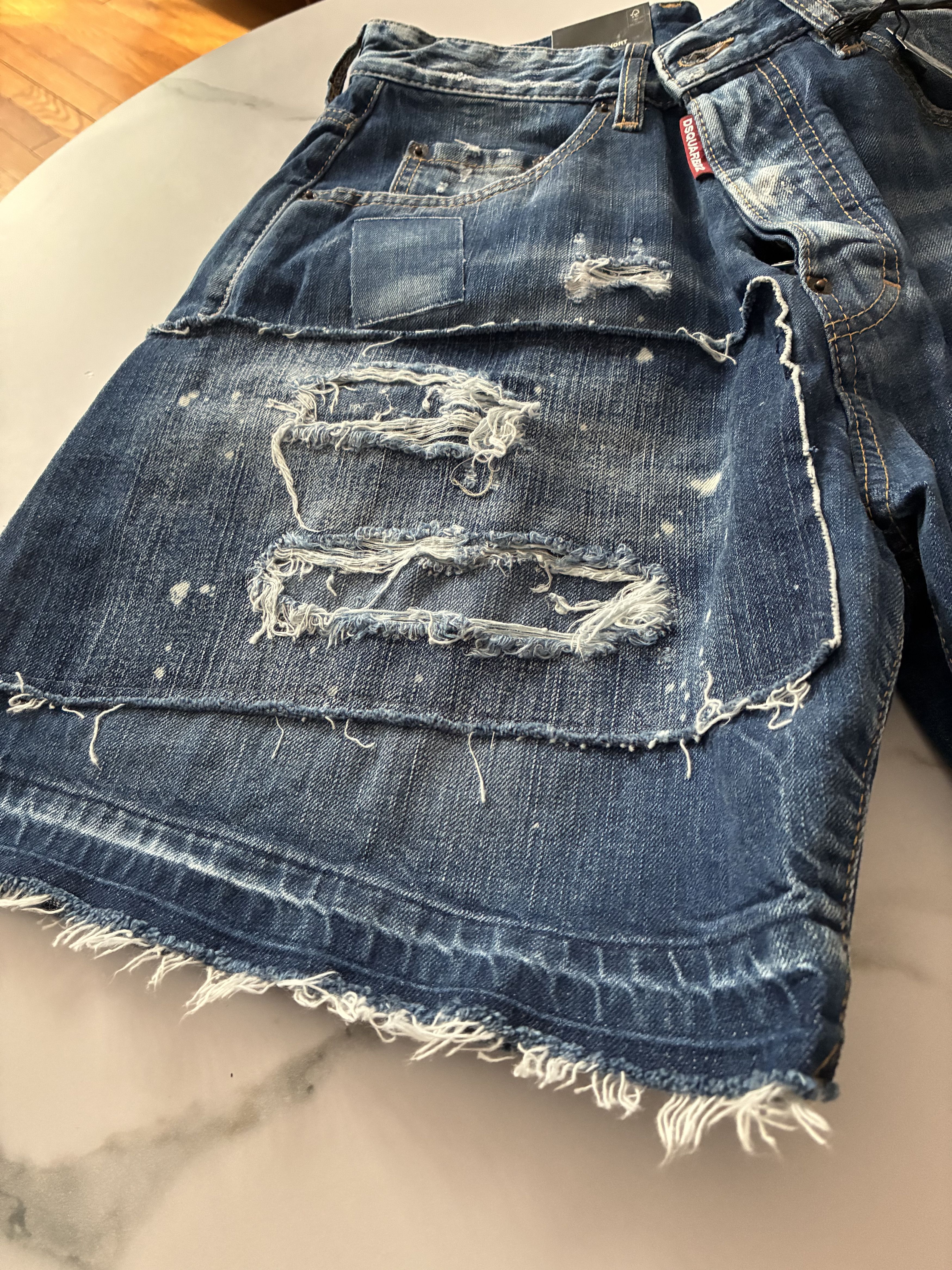 Dsquared2 DSQUARED2 Men’s Distressed Denim Shorts – value 750$CAD Size US 28 / EU 44 - 4 Thumbnail