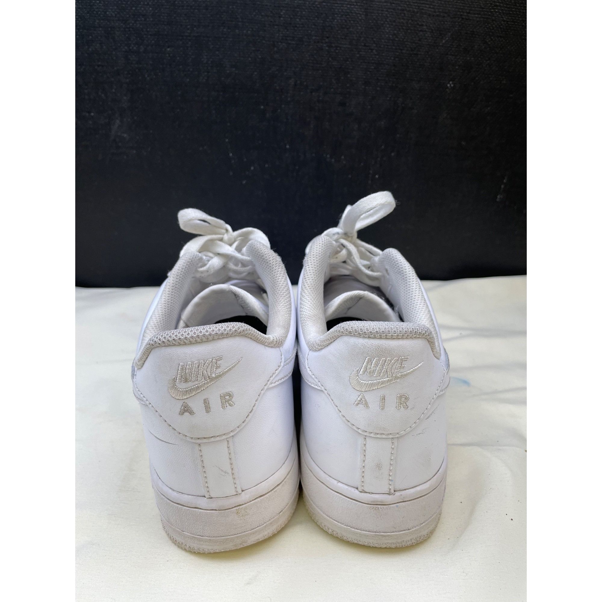 Nike Nike Men White Air Force 1 Low Shoes Sneakers Shoes Size 11. Size US 11.5 / EU 44-45 - 4 Thumbnail