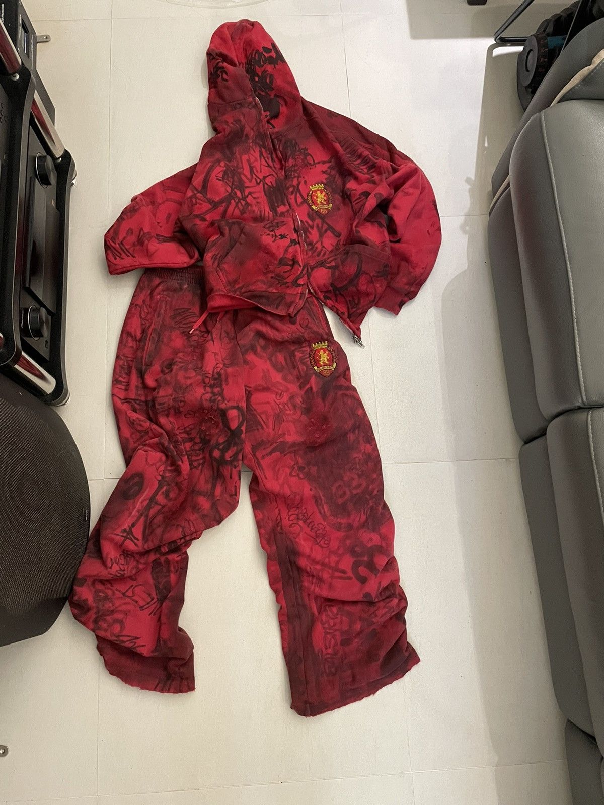 Balenciaga Full set balenciaga red skater ss23 Size US XS / EU 42 / 0 - 1 Thumbnail