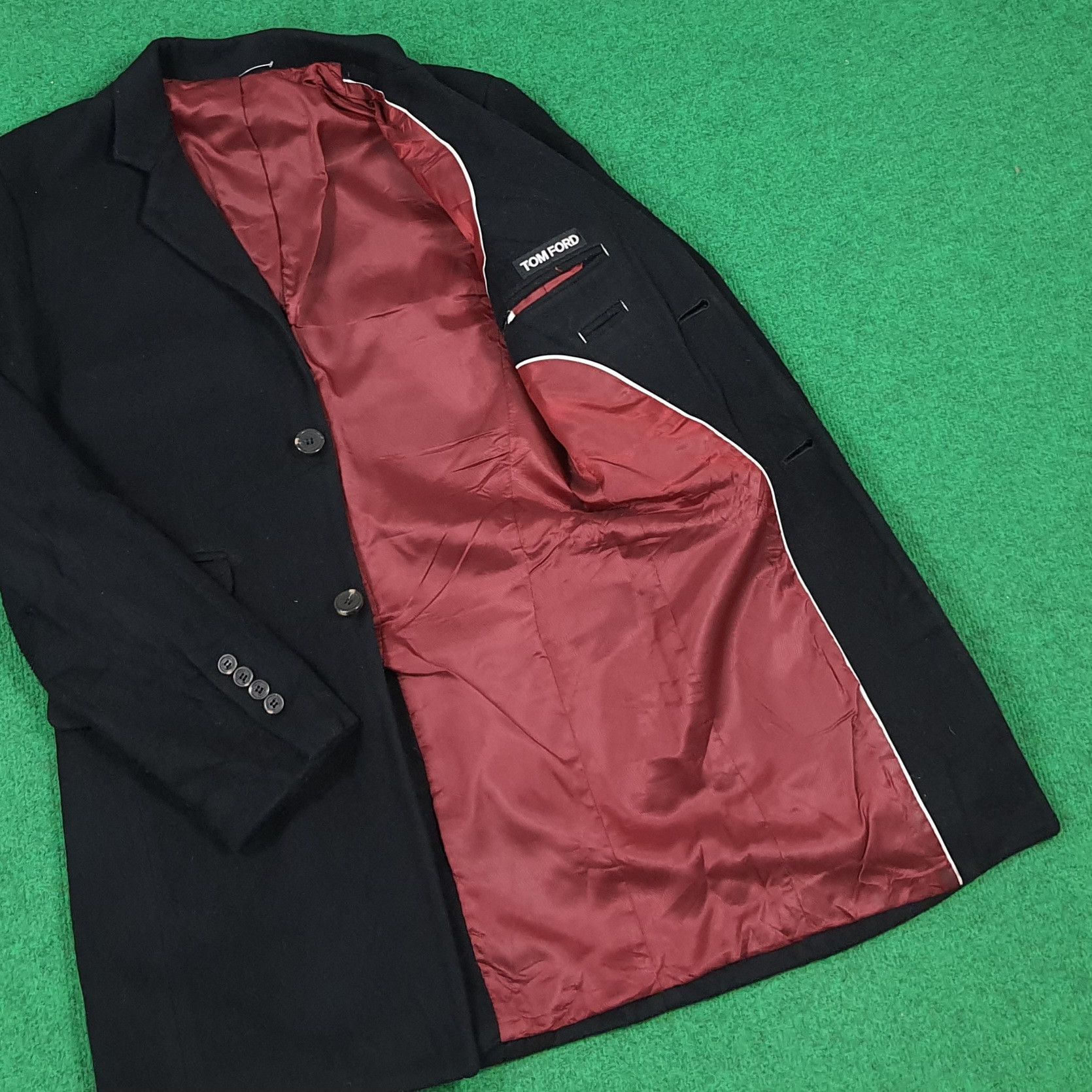 Tom Ford Tom Ford Black Blazer with Red Satin Lining C307N11 Size 44S - 5 Thumbnail